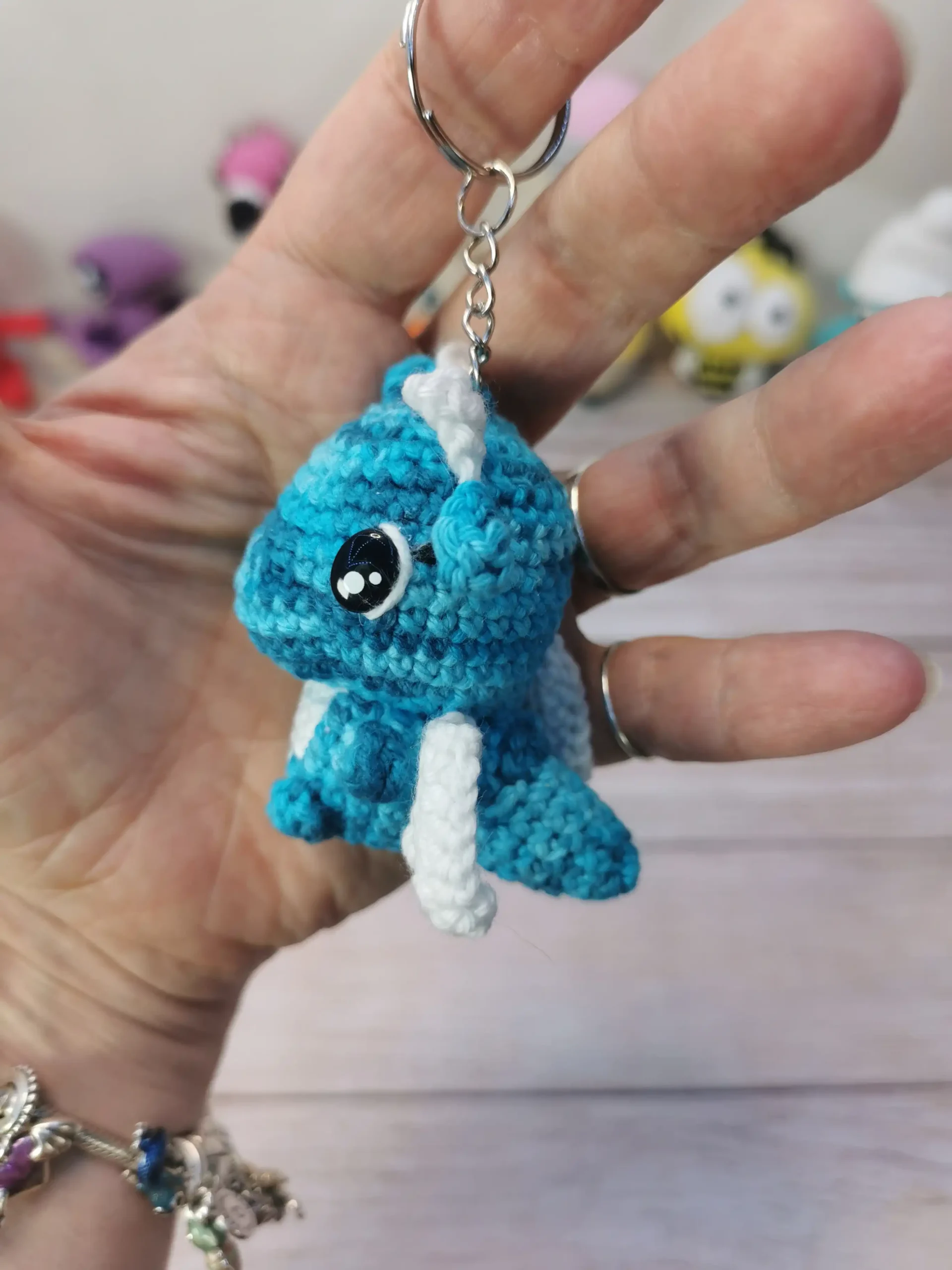 Petit Dragon Porte-clés Amigurumi fait main au crochet par La Mu's Heure