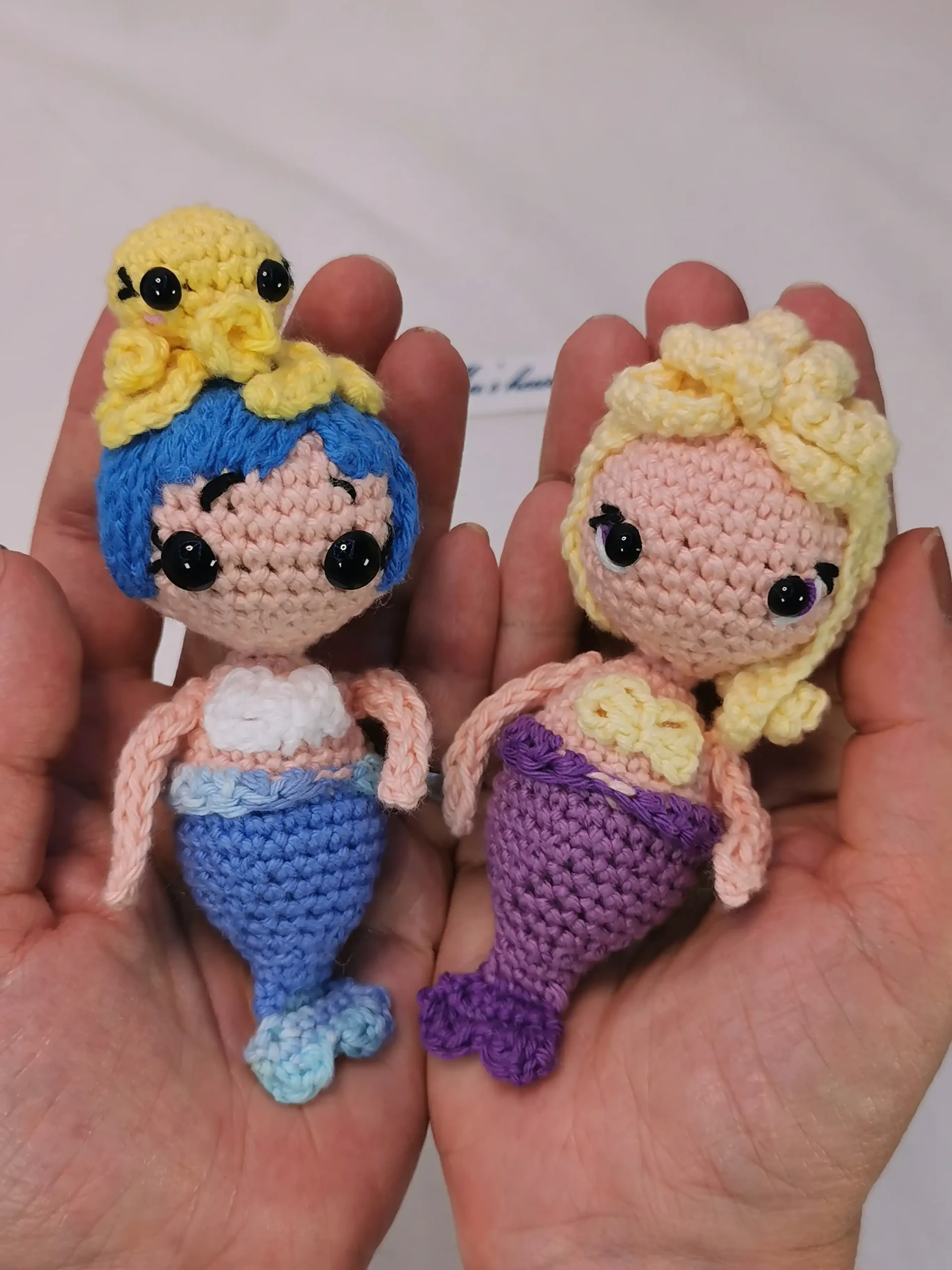 Bébé sirène amigurumi fait main au crochet par La Mu's heure