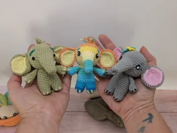 Éléphant amigurumi fait main au crochet par La Mu's Heure