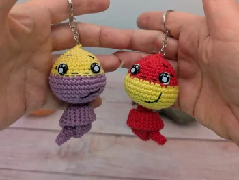 Serpent amigurumi fait main au crochet fait par La Mu's heure