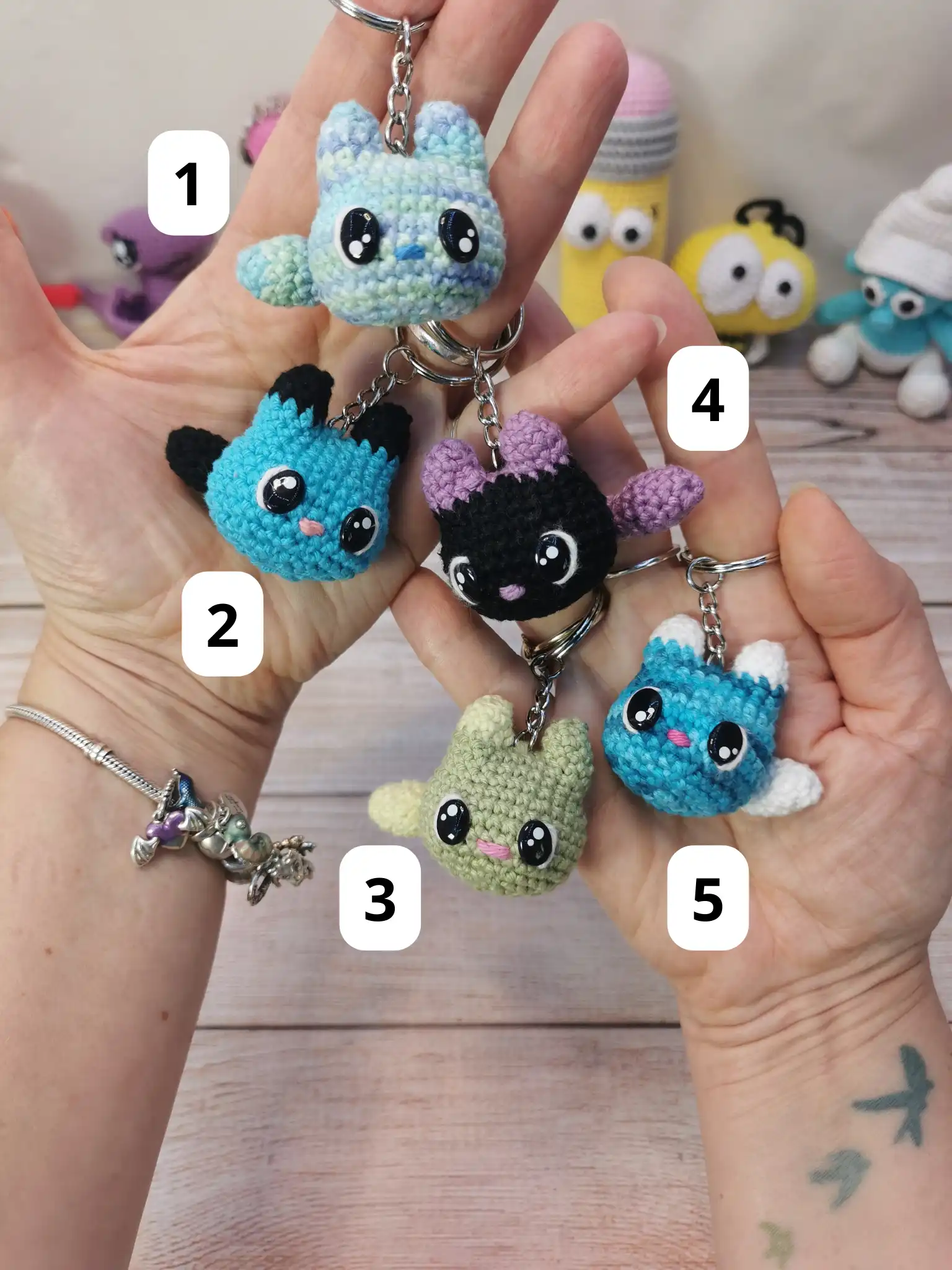 Porte clef chat, amigurumi kawaii fait main au crochet par La Mu's Heure