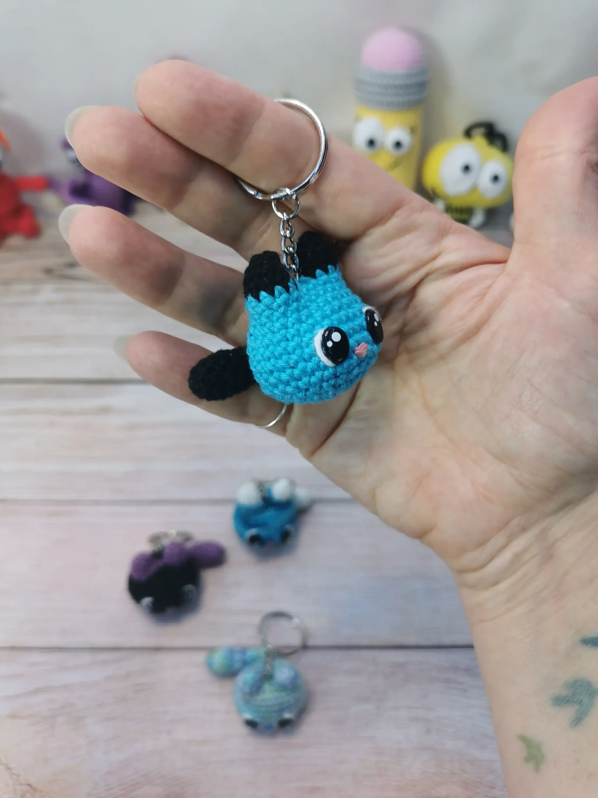 Porte clef chat, amigurumi kawaii fait main au crochet par La Mu's Heure