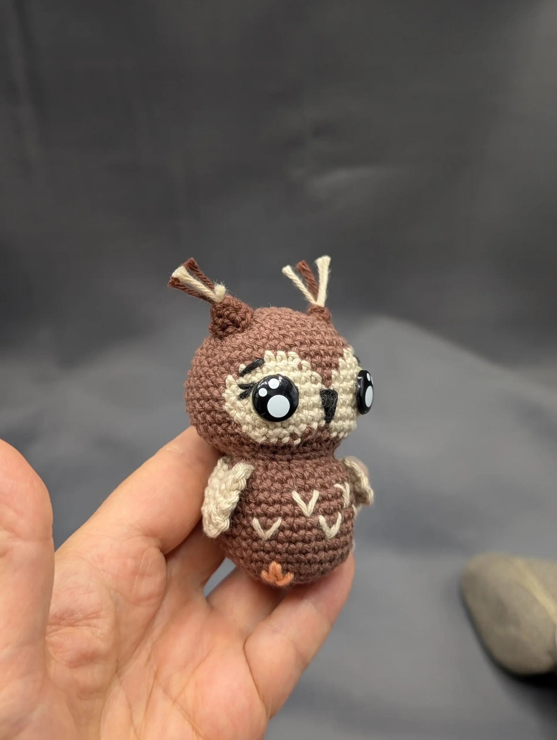 Chouette amigurumi fait main au crochet par La Mu's heure
