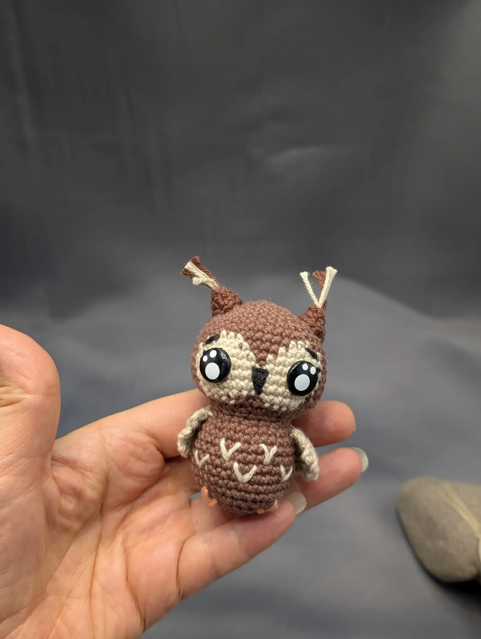 Chouette amigurumi fait main au crochet par La Mu's heure