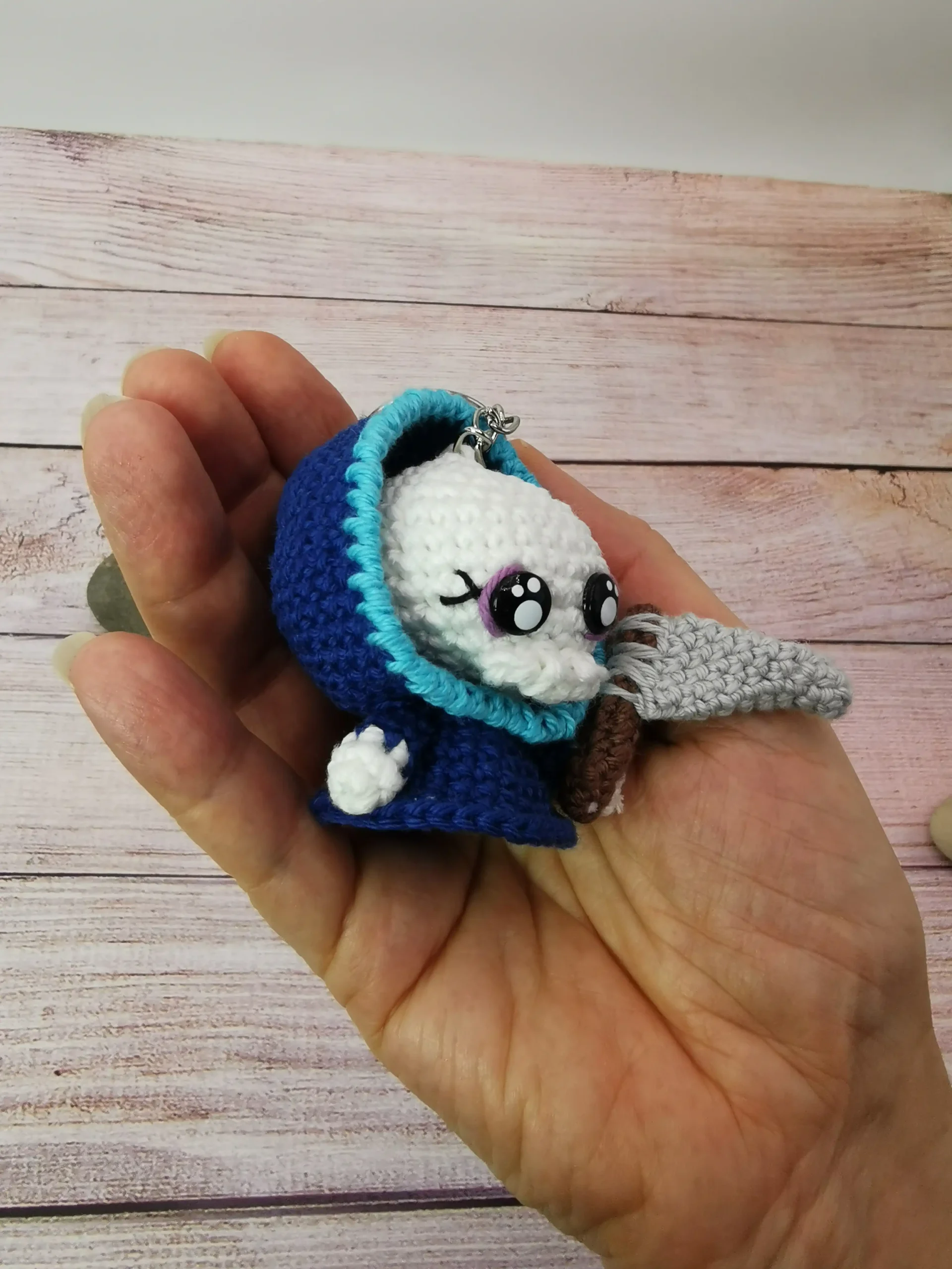 La Petite Faucheuse/Reaper phosphorescente– Amigurumi fait main au crochet – Image 21