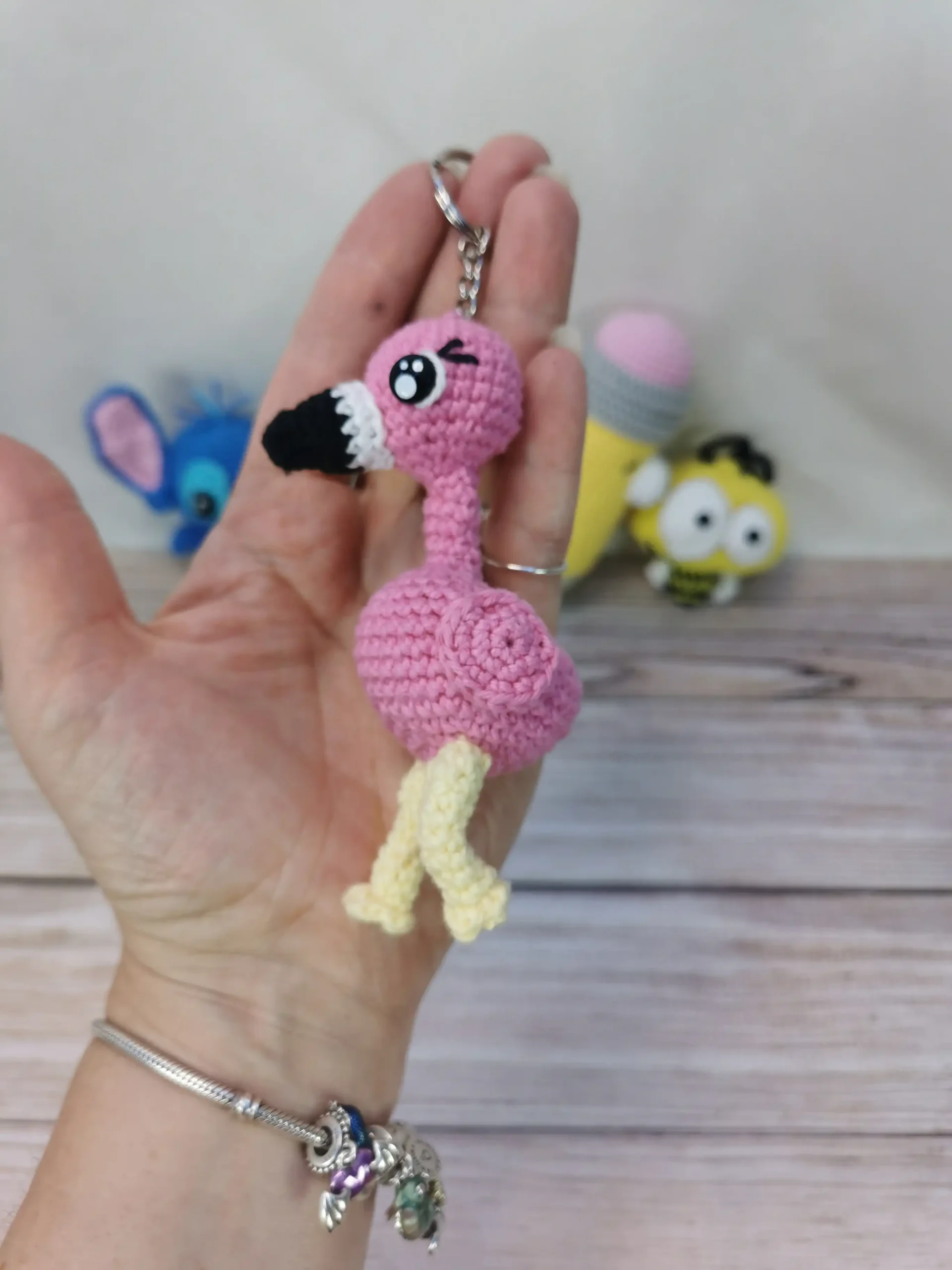 Porte-clé flamant rose crochet fait main au crochet par La Mu's Heure
