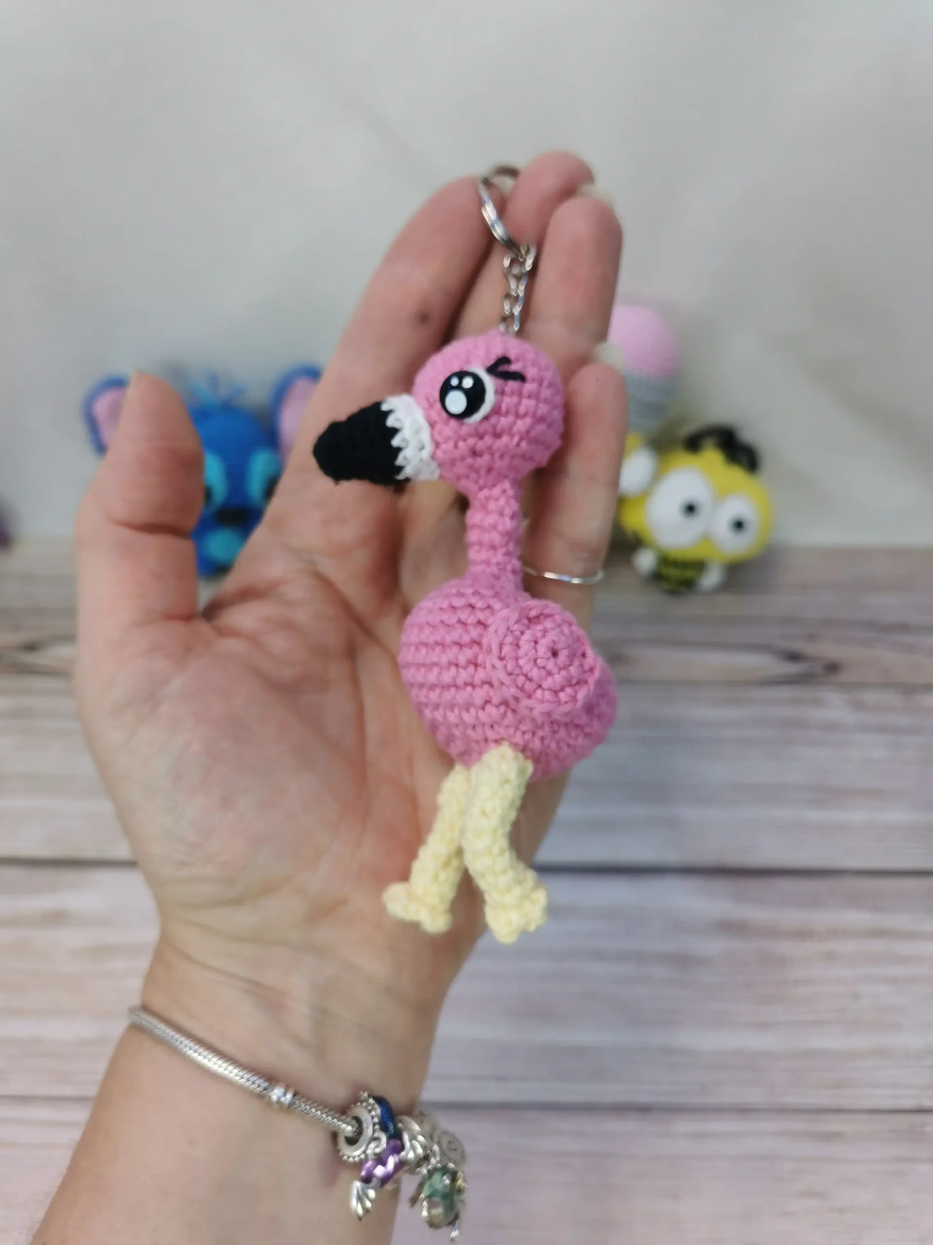 Porte-clé flamant rose crochet fait main au crochet par La Mu's Heure