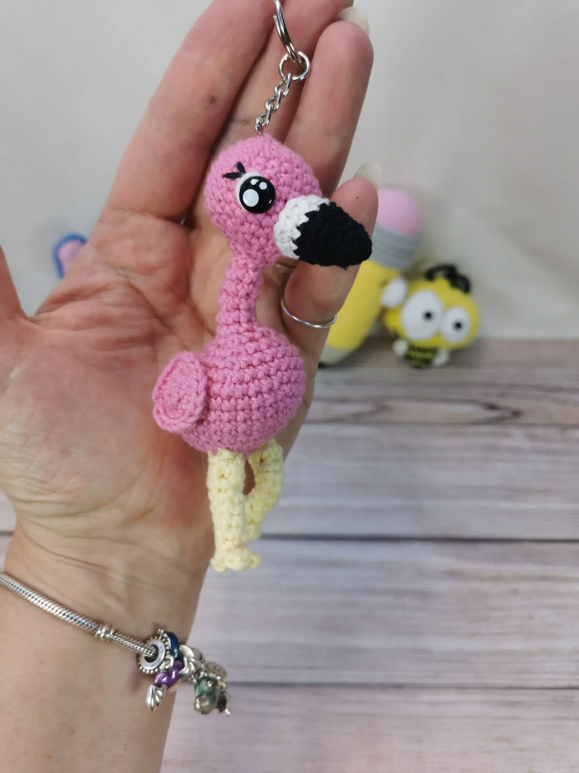 Porte-clé flamant rose crochet fait main au crochet par La Mu's Heure