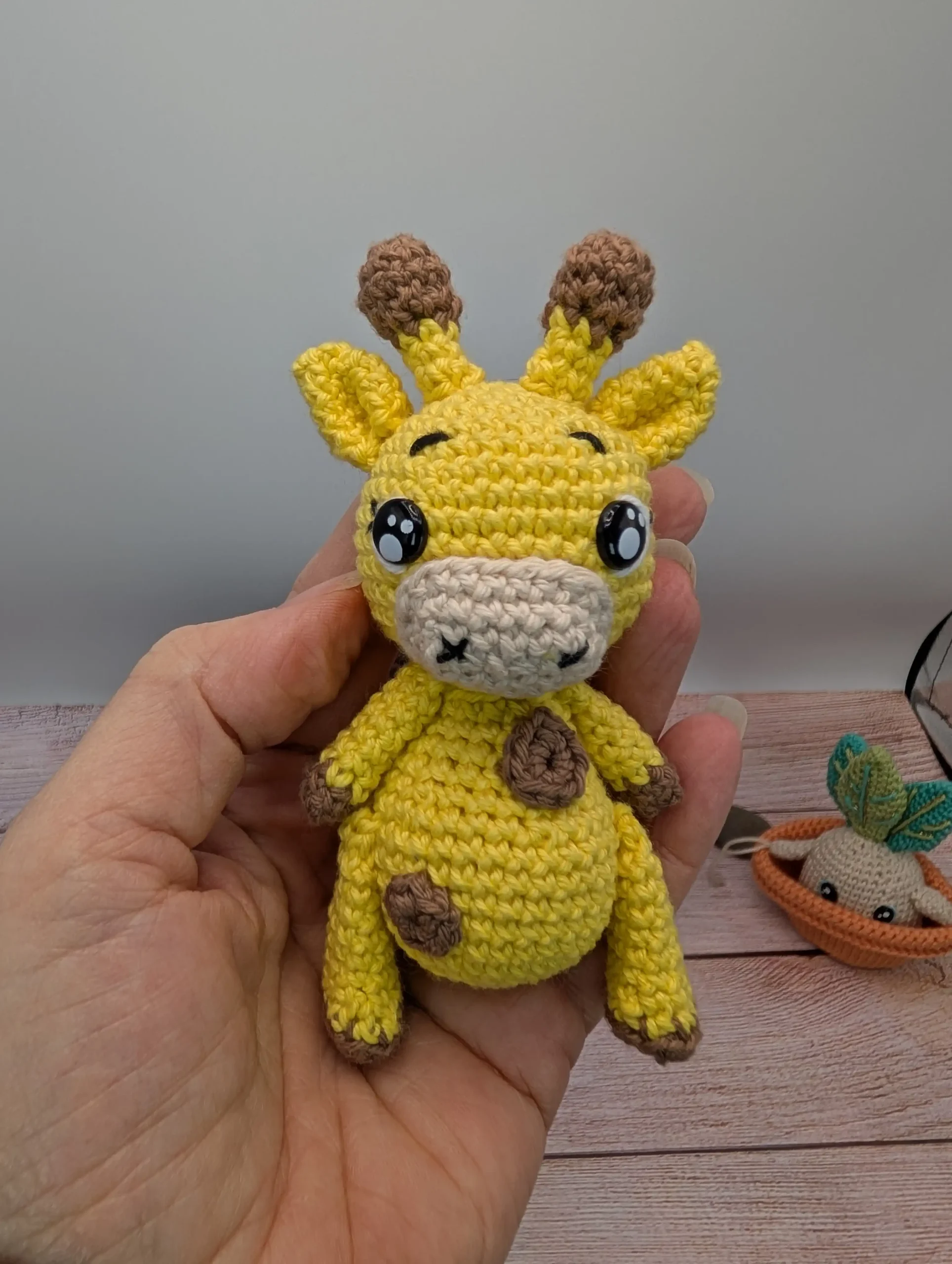 girafe amigurumi fait au crochet par La Mu's Heure