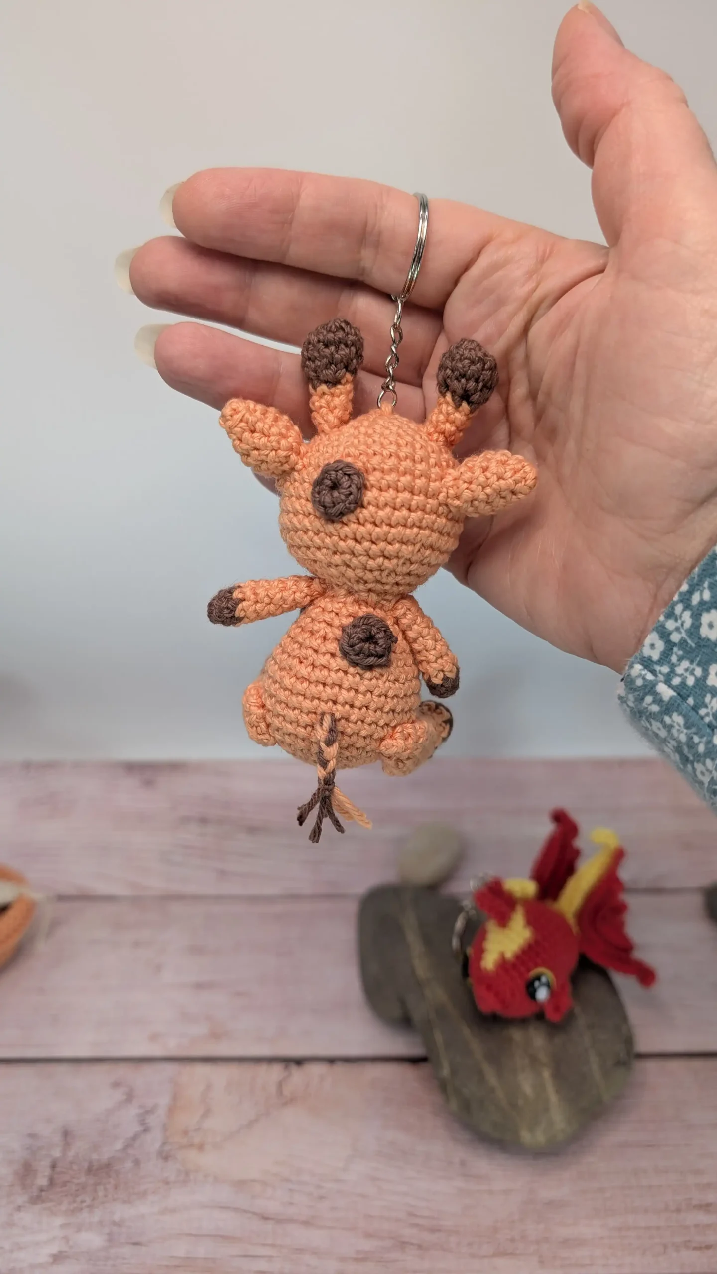 girafe amigurumi fait au crochet par La Mu's Heure