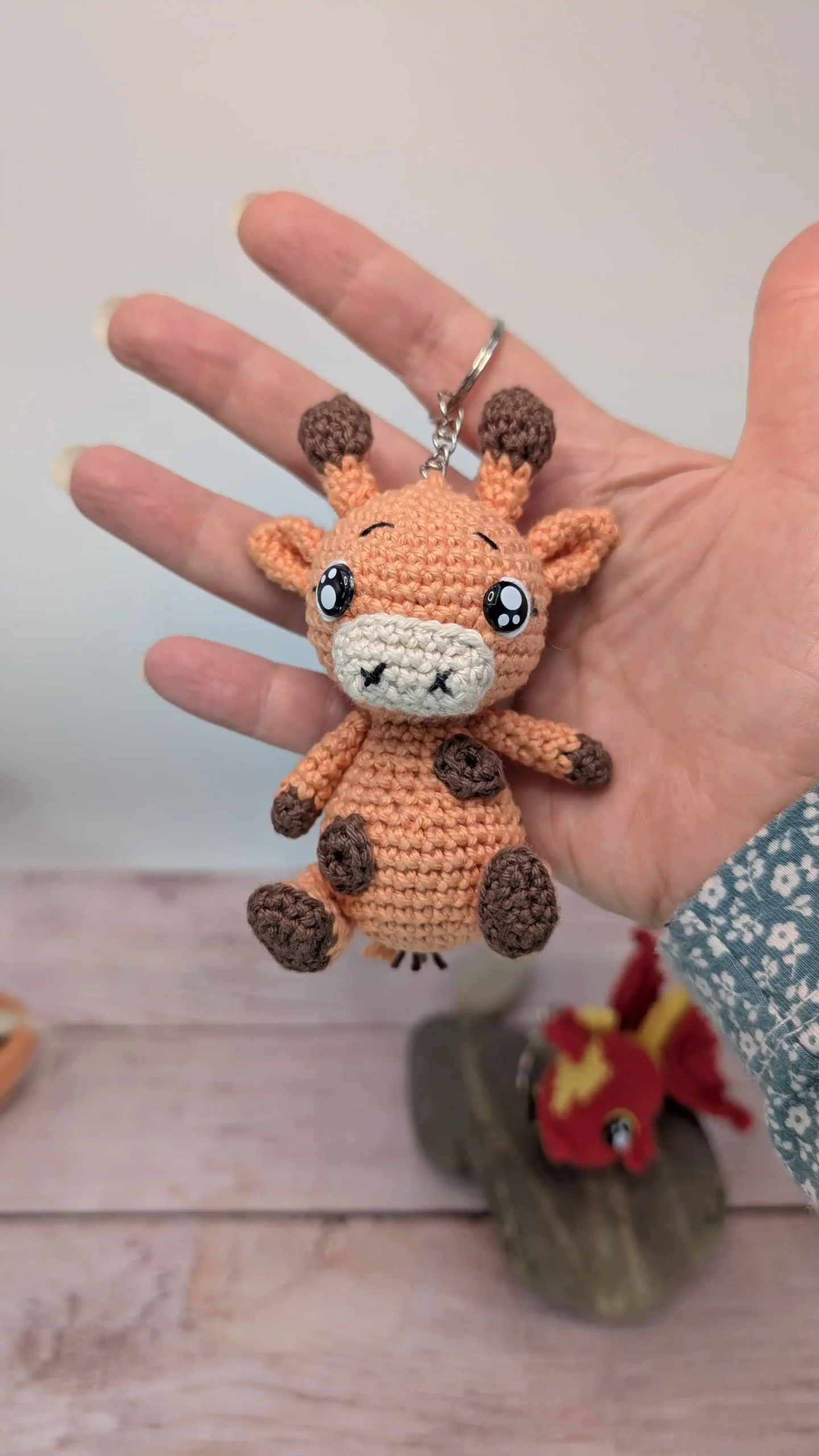 girafe amigurumi fait au crochet par La Mu's Heure