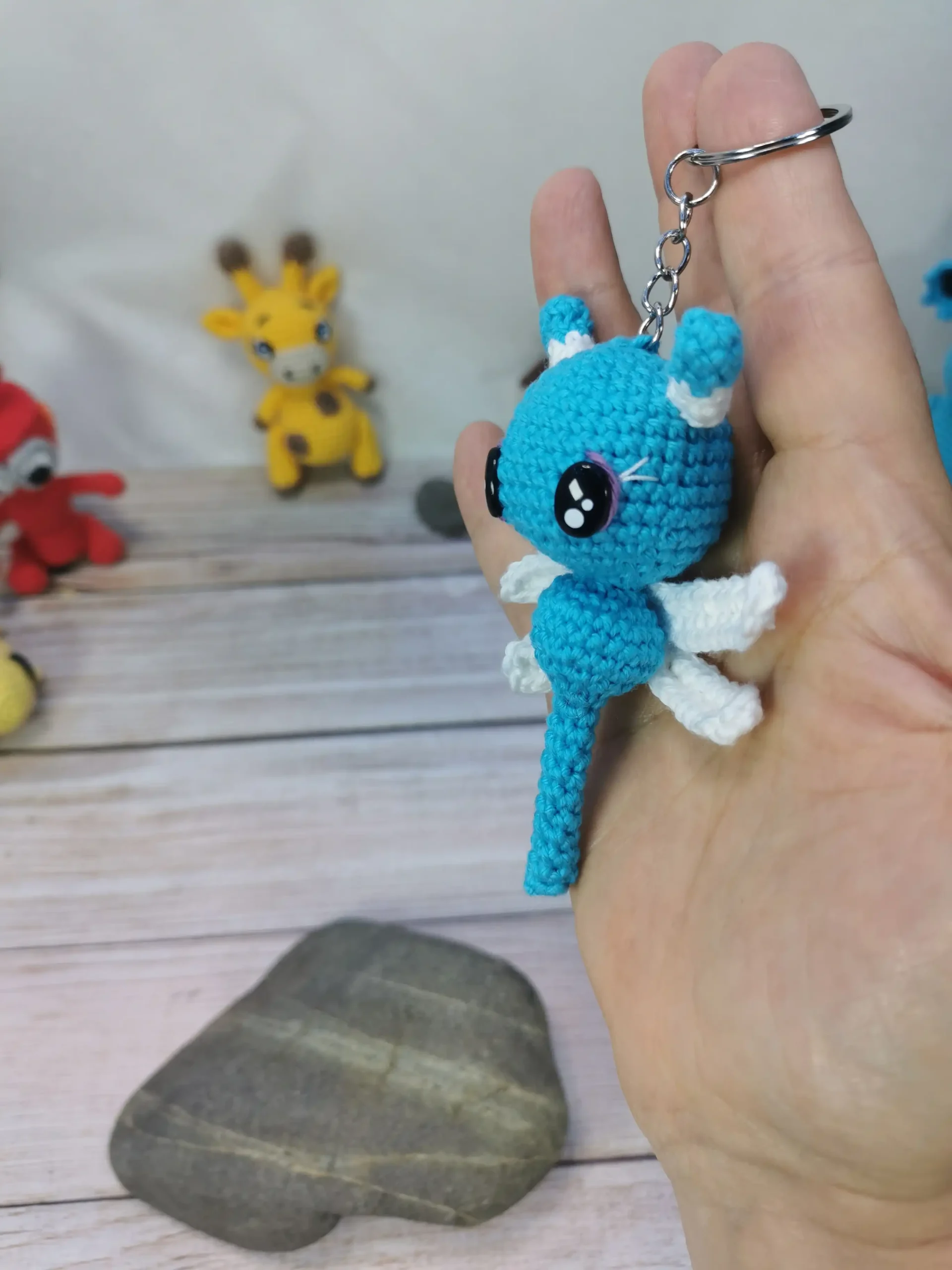 Libellule amigurumi fait main au crochet par La Mu's Heure