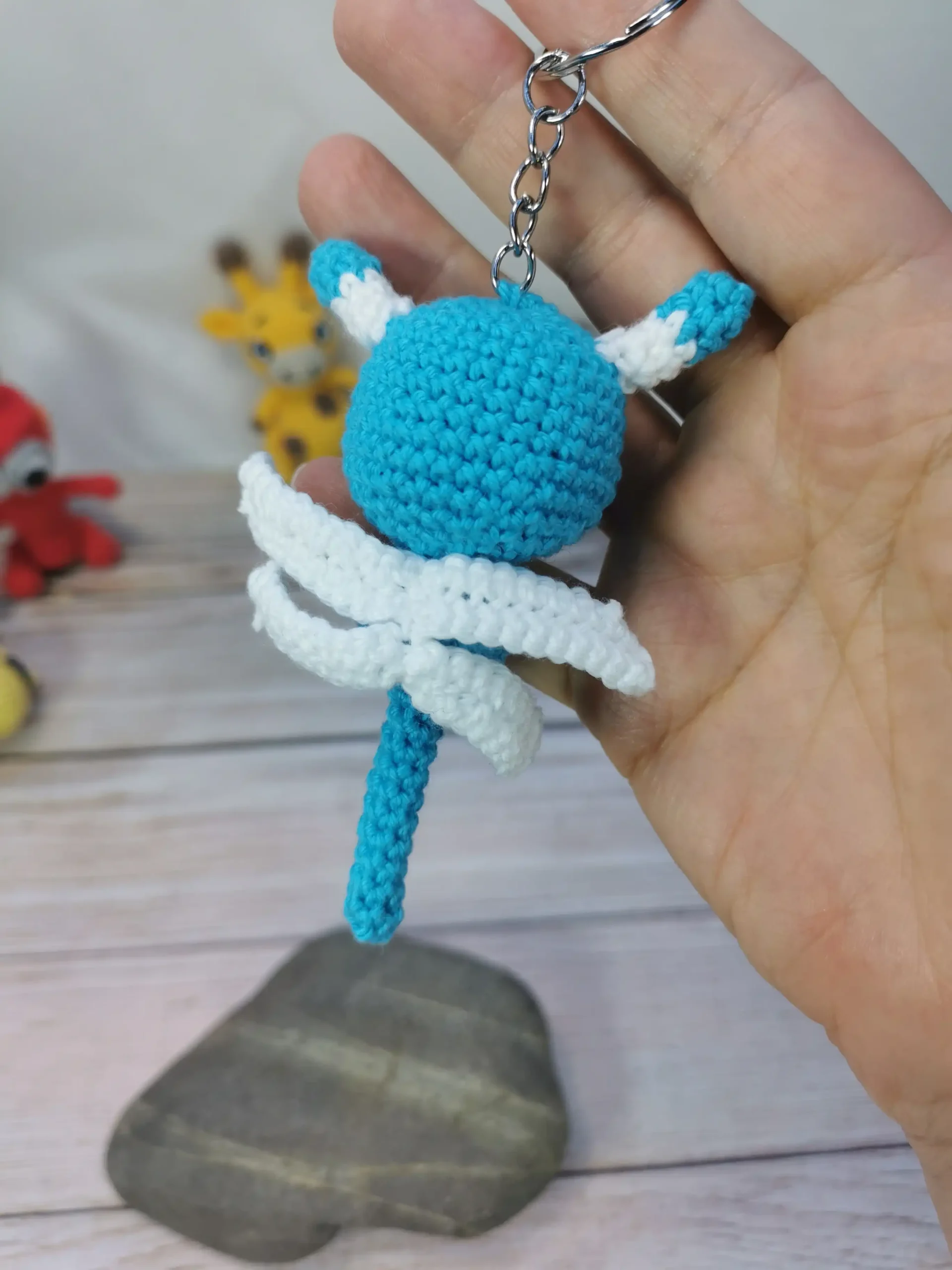 Libellule amigurumi fait main au crochet par La Mu's Heure