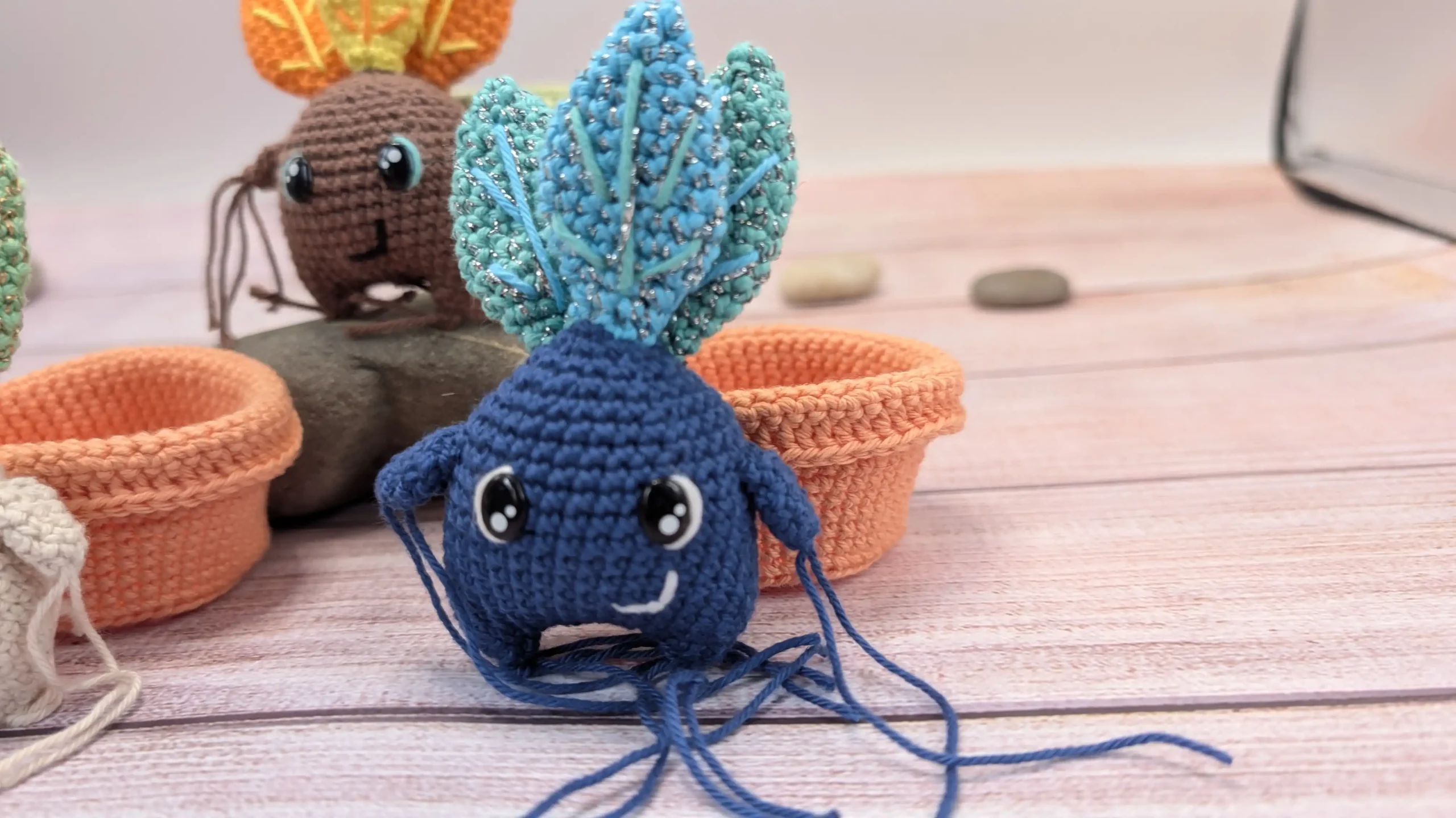 mandragore amigurumi fait main au crochet par La Mu's heure