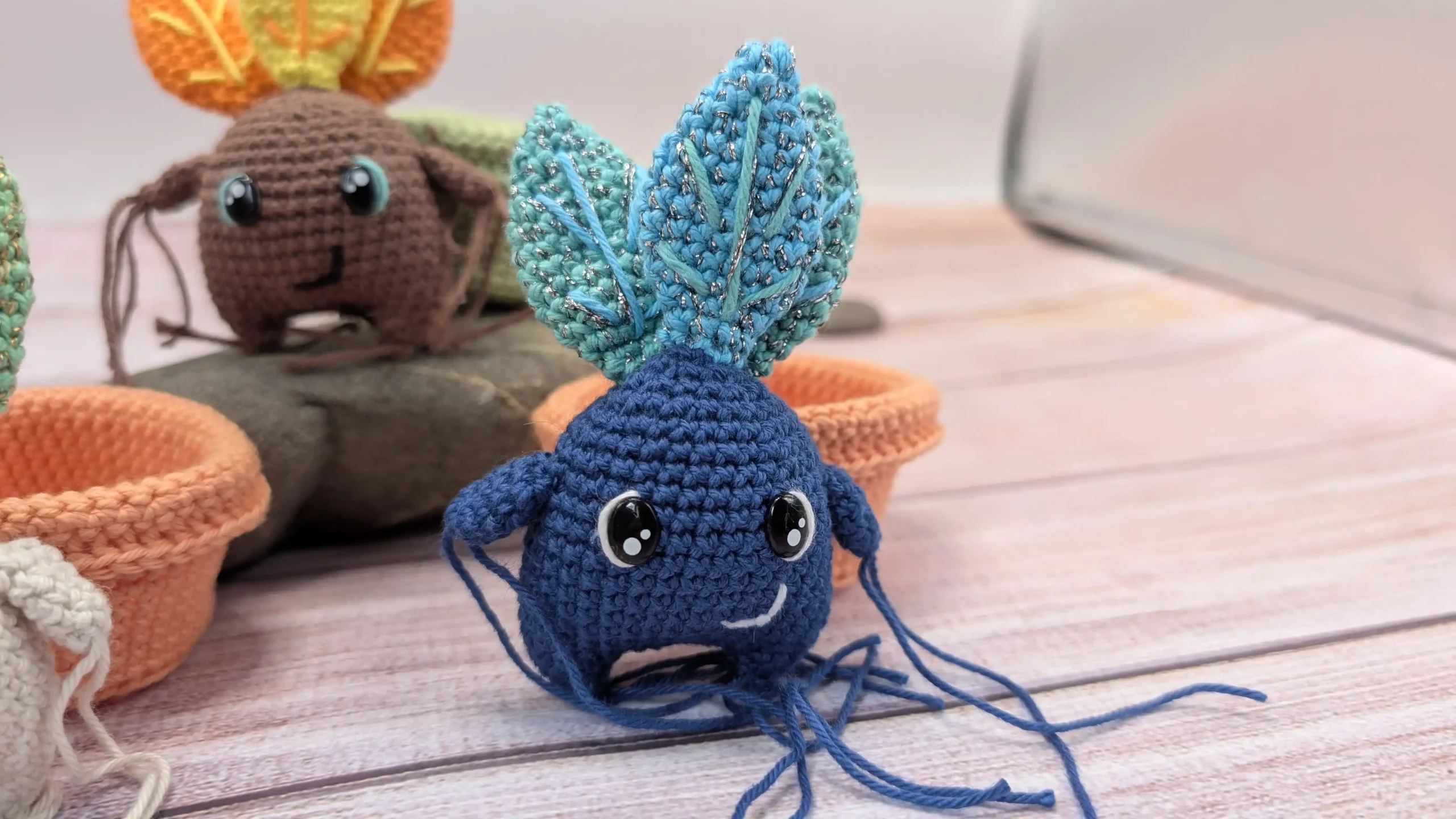 mandragore amigurumi fait main au crochet par La Mu's heure