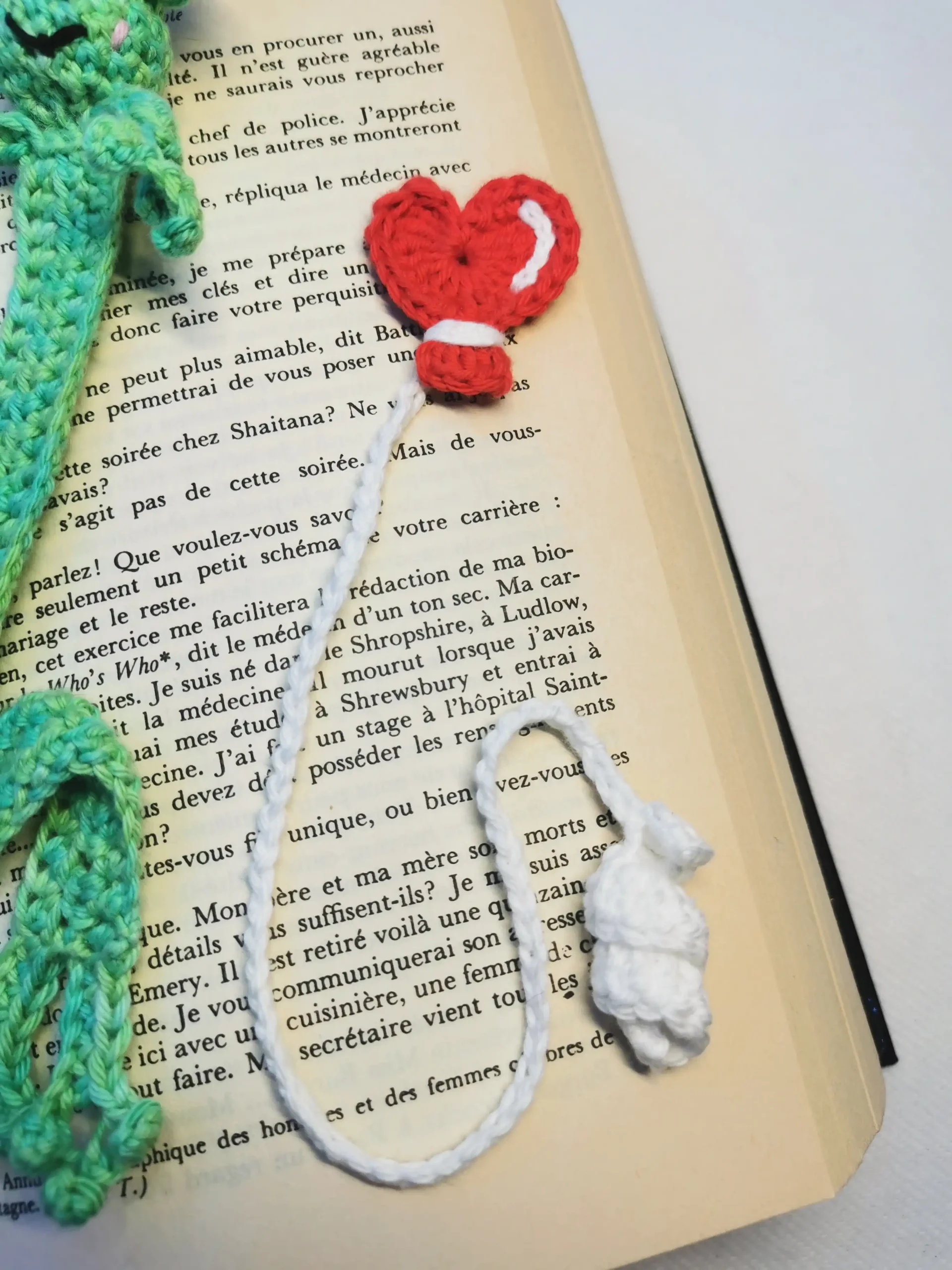 marque page fait main au crochet fait par La Mu's heure