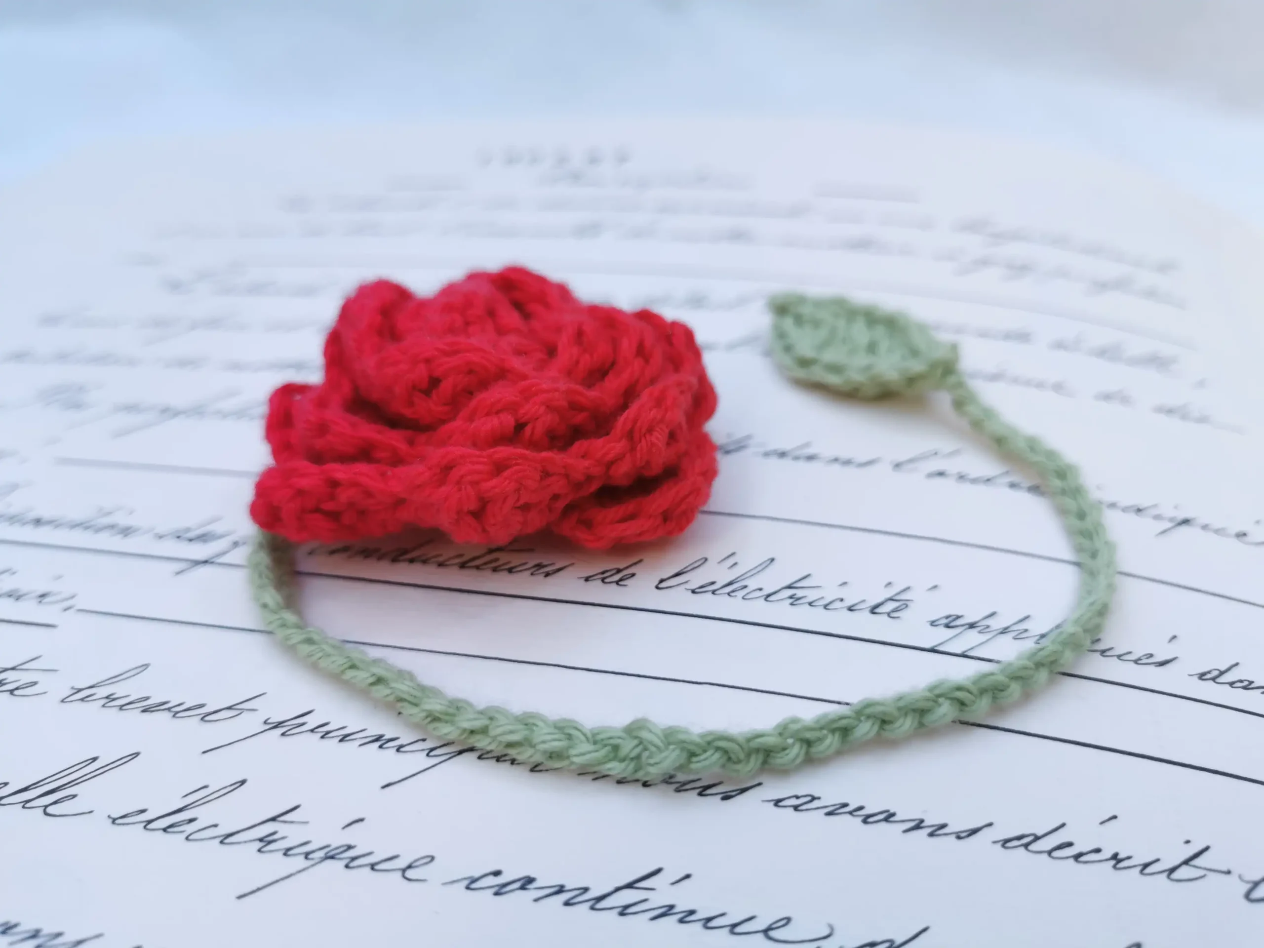 marque page fait main au crochet fait par La Mu's heure