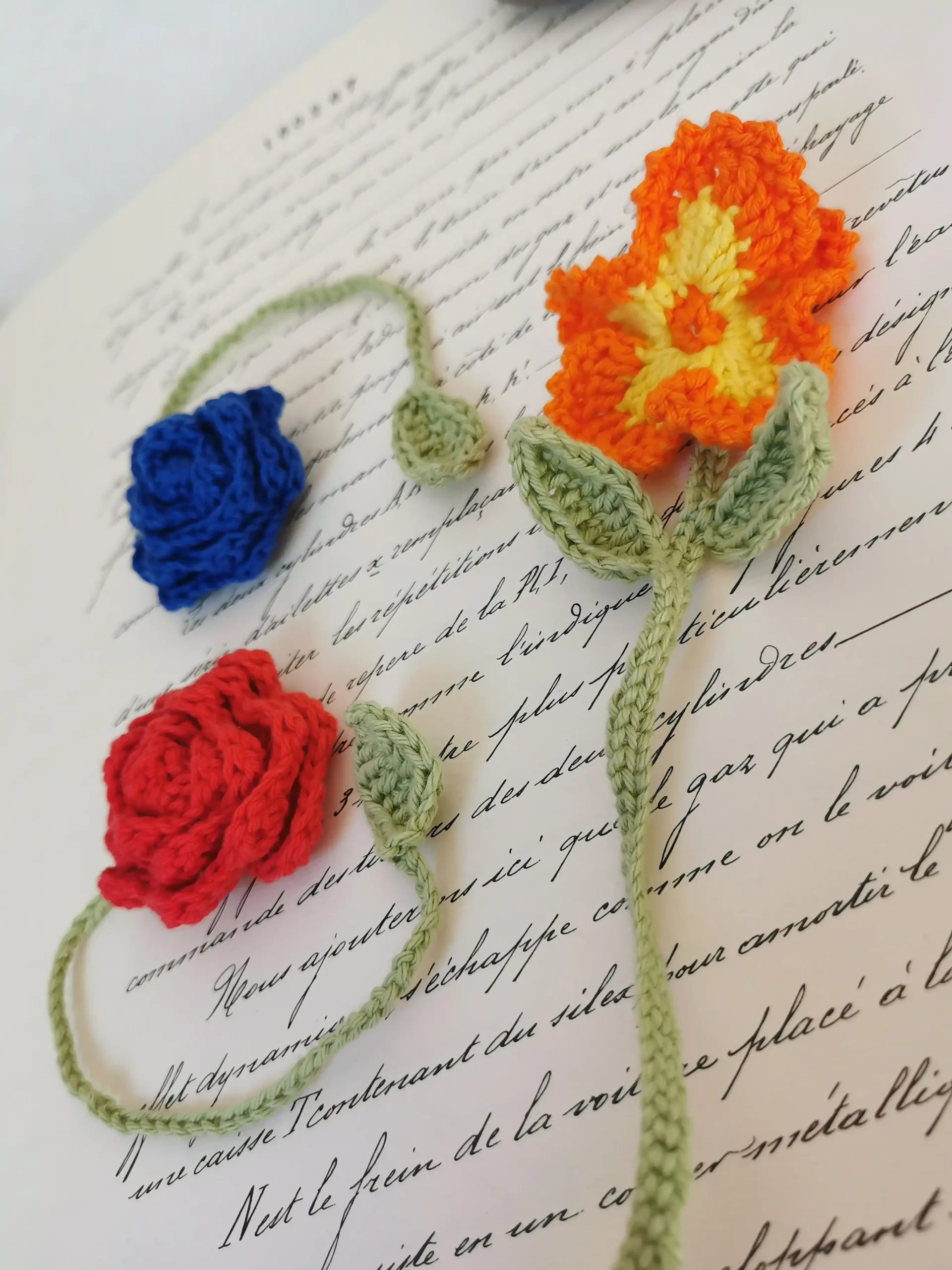 marque page fait main au crochet fait par La Mu's heure