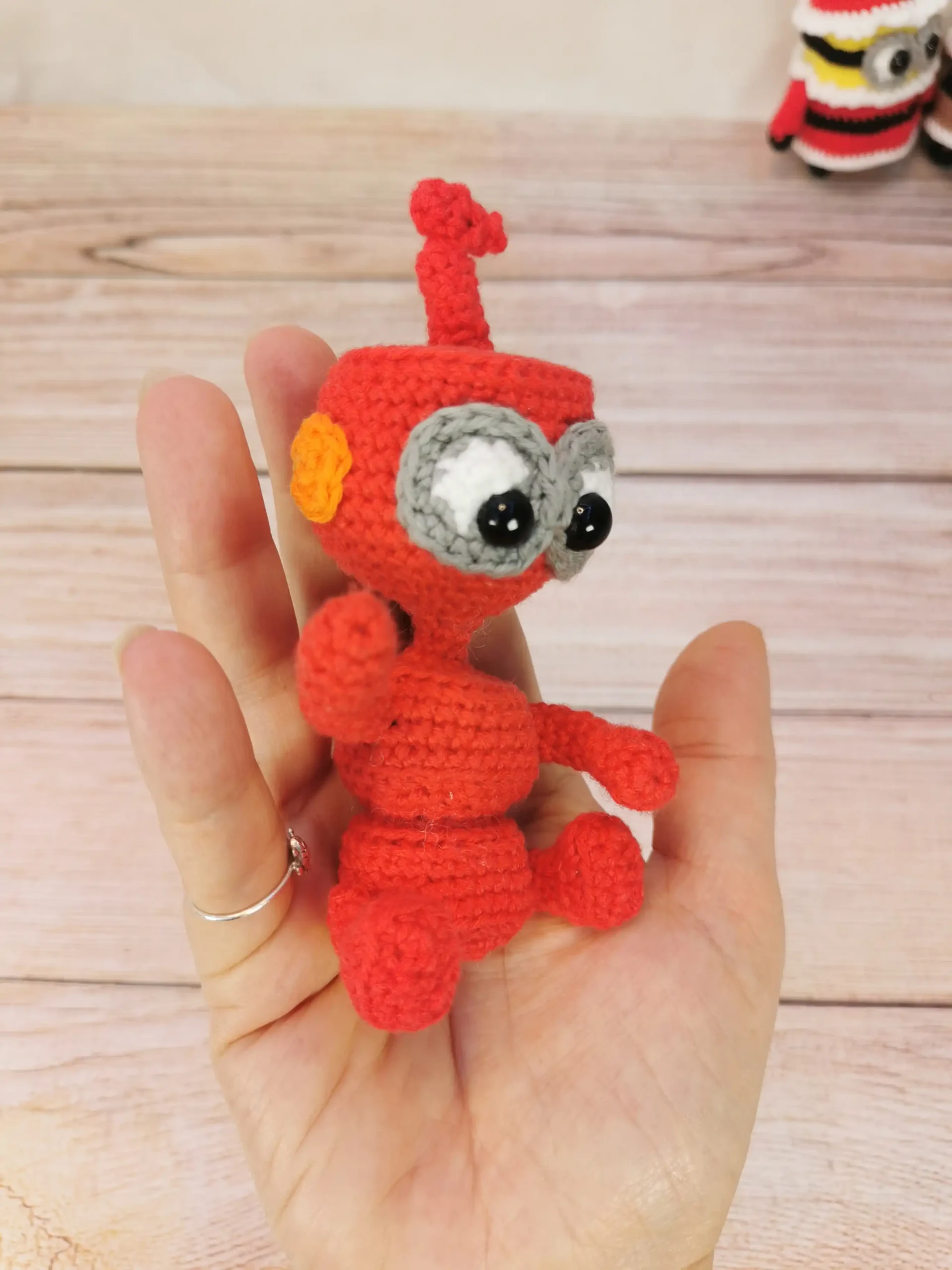 Nono d 'ulysse 31 fait mains au crochet par La Mu's heure
