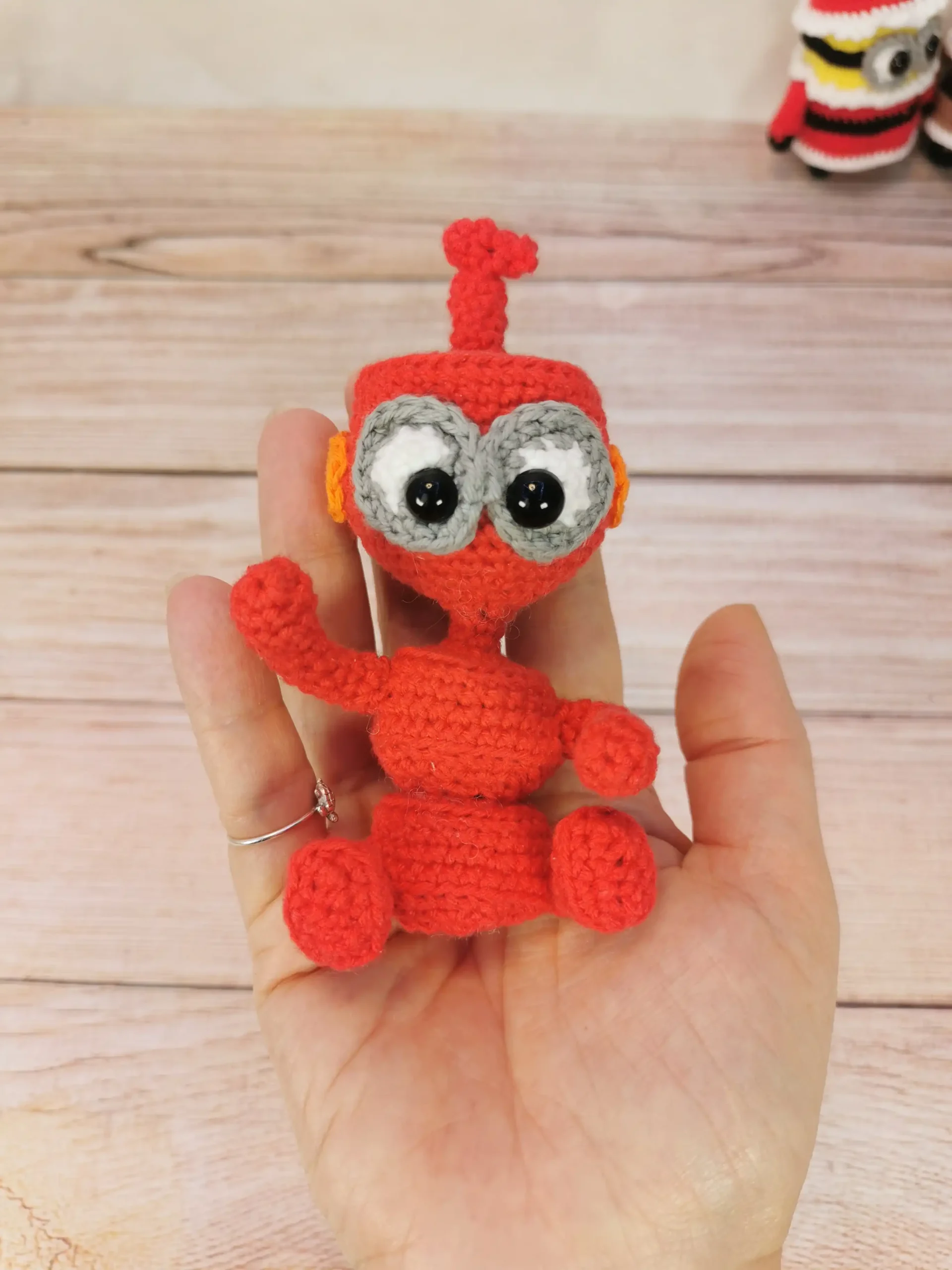 Nono d 'ulysse 31 fait mains au crochet par La Mu's heure