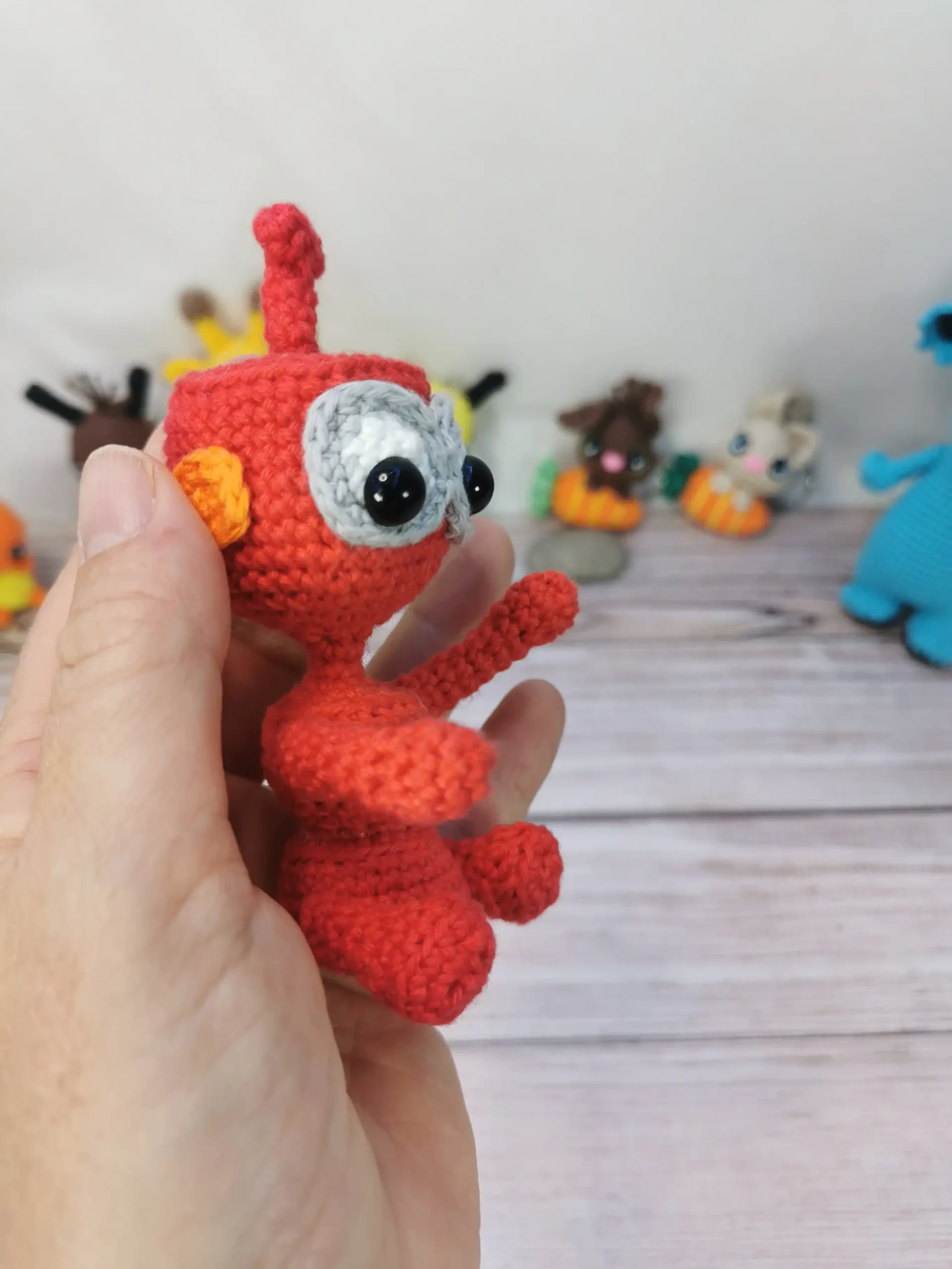 Nono d 'Ulysse 31 fait mains au crochet par La Mu's heure