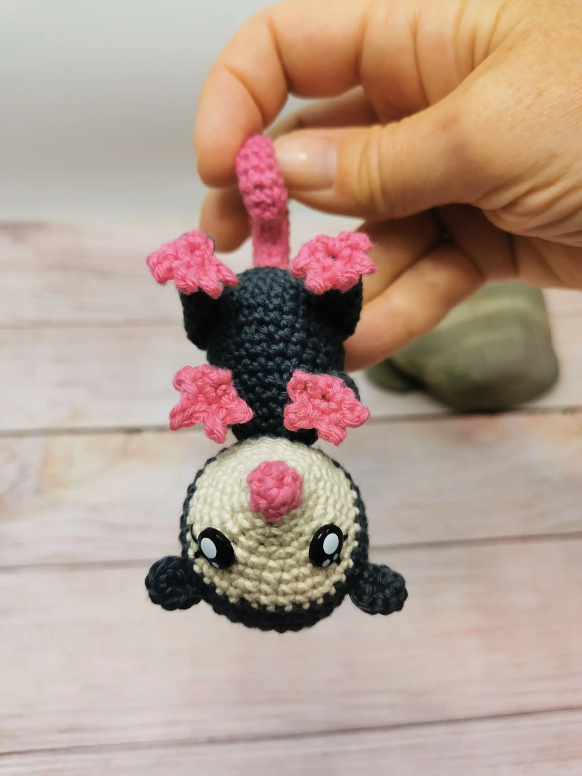 Opossum amigurumi fait au crochet par La Mu's Heure