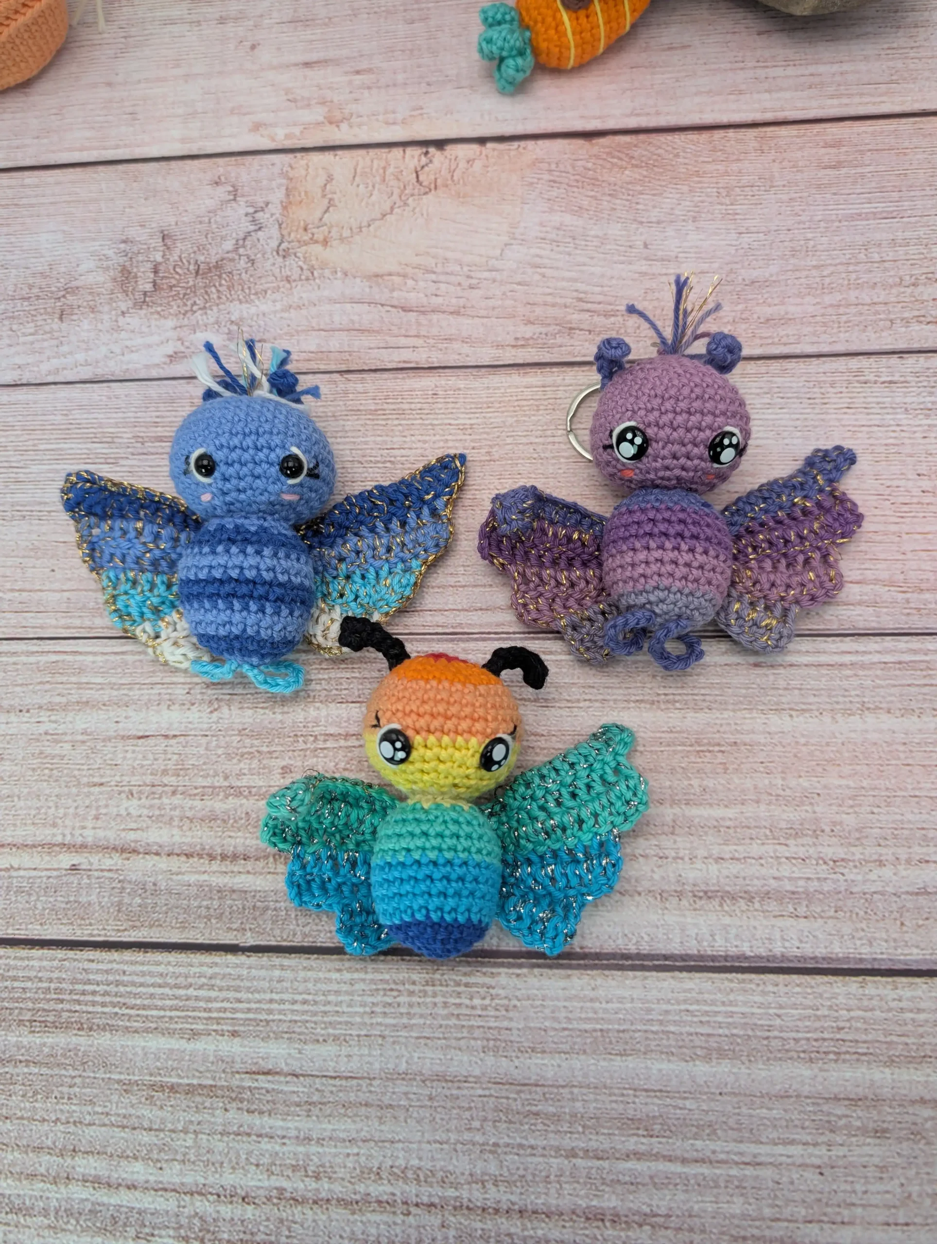 Papillon amigurumi kawaii fait main au crochet