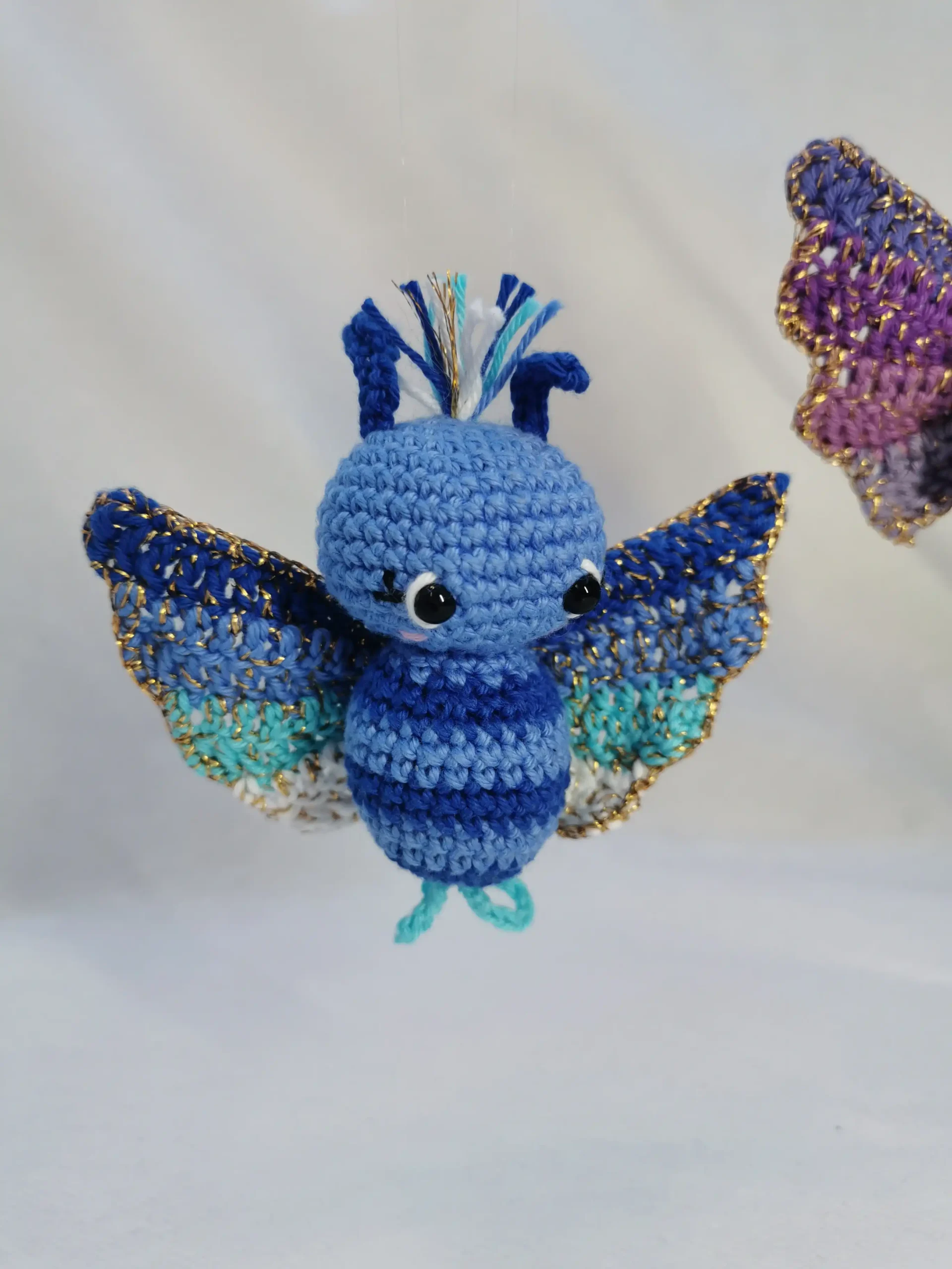 papillon amigurumi fait main au crochet par La Mu's heure