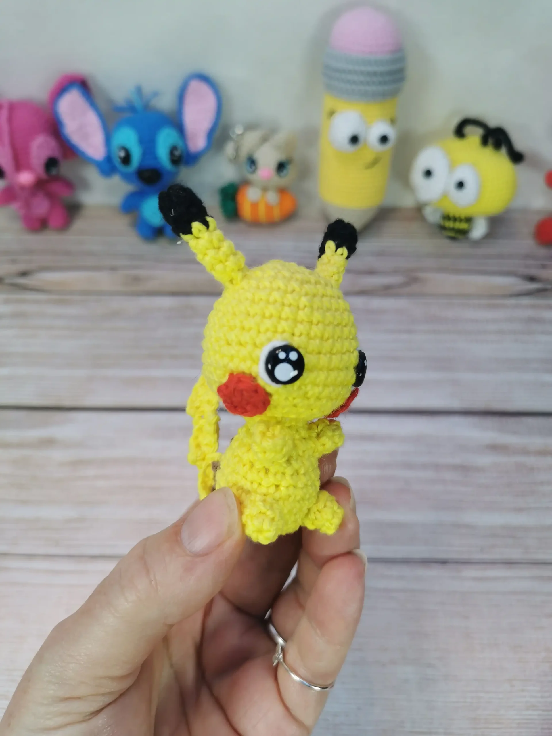 Pikachu pokemon amigurumi fait main au crochet par La Mu's Heure