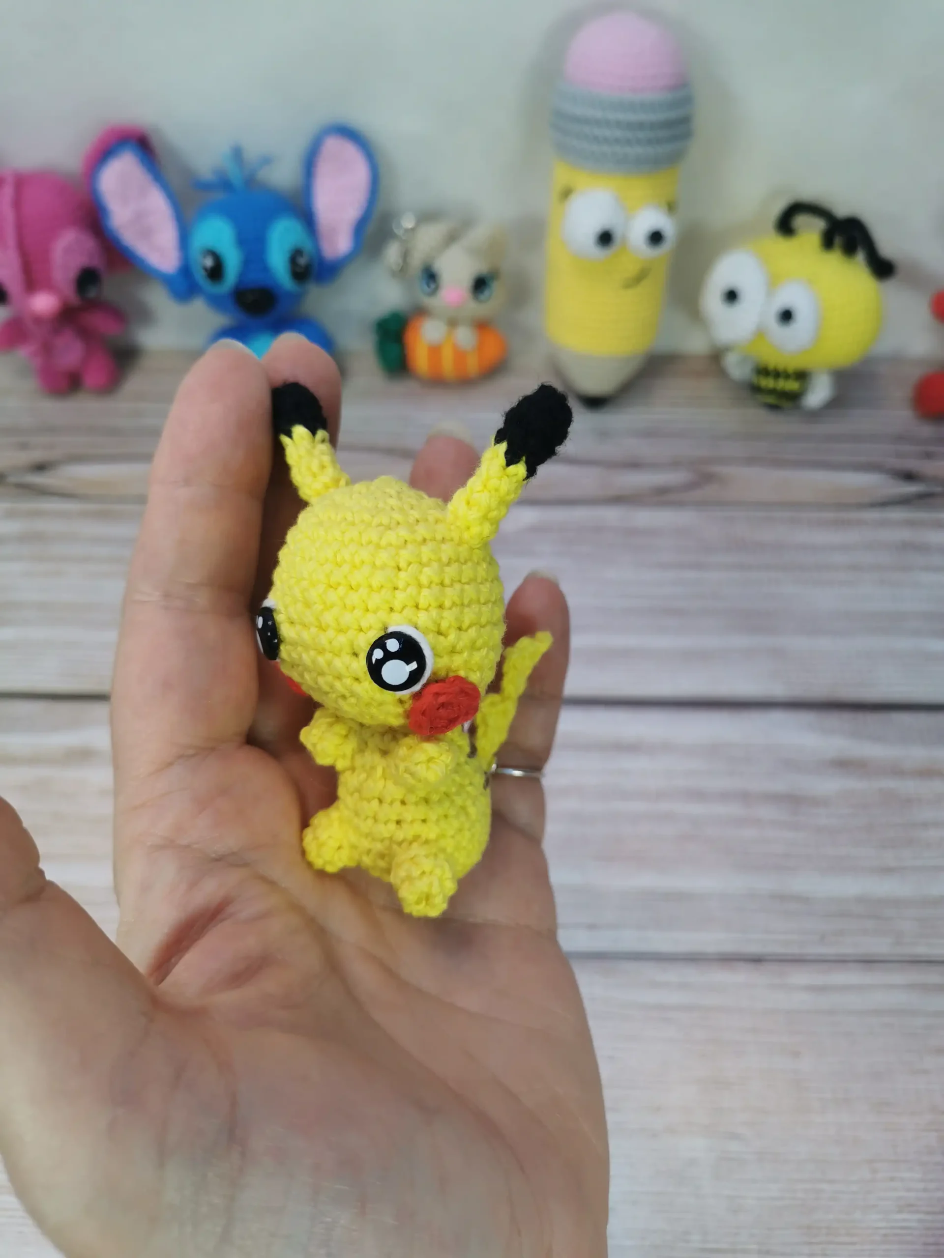 Pikachu pokemon amigurumi fait main au crochet par La Mu's Heure