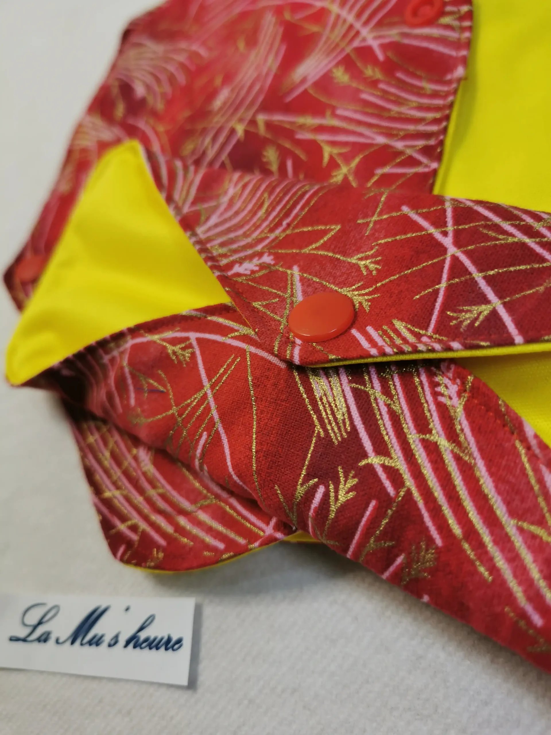 Serviettes hygiéniques lavables fait main par La Mu's heure