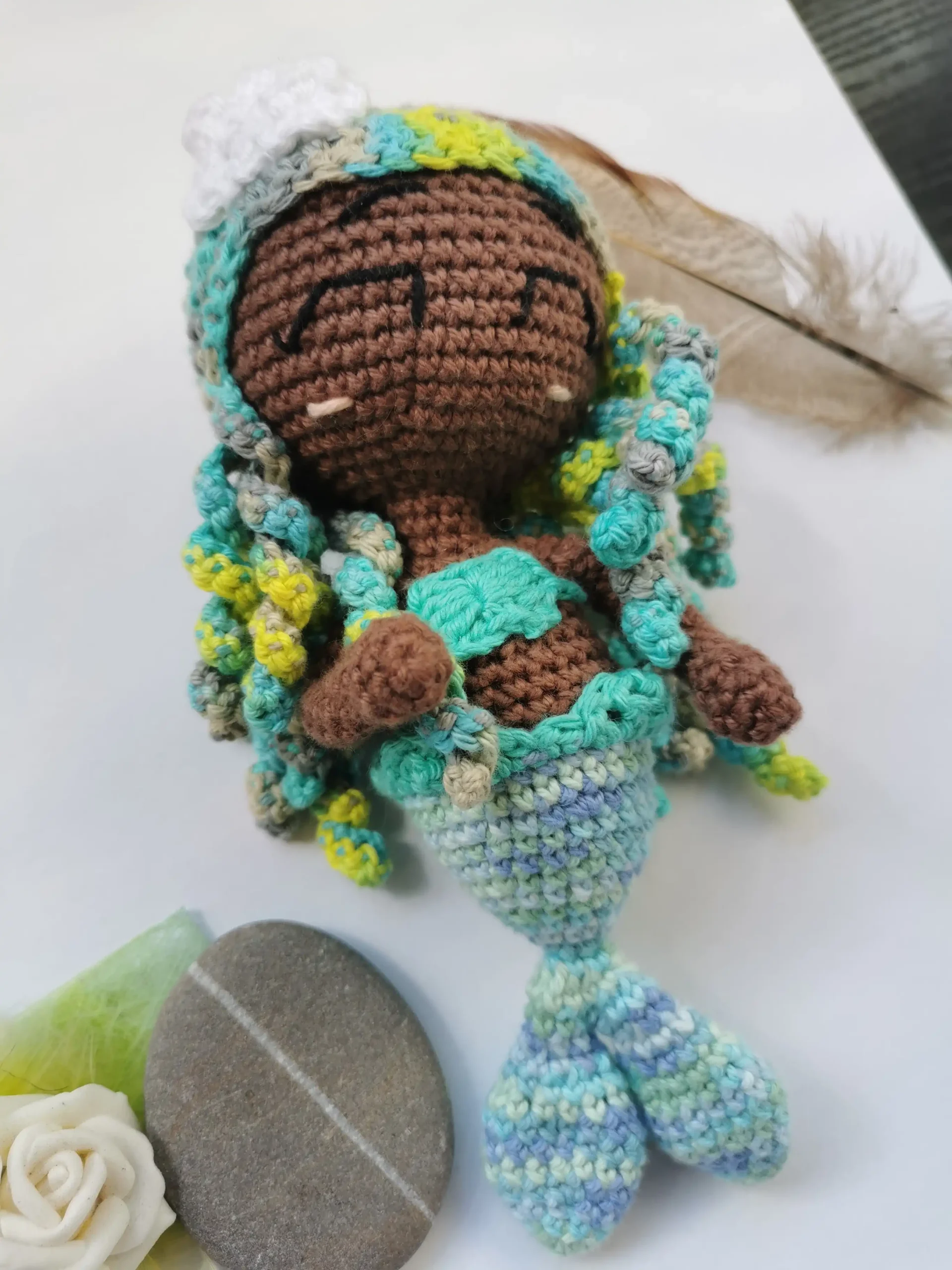Sirène amigurumi fait main au crochet par La Mu's heure