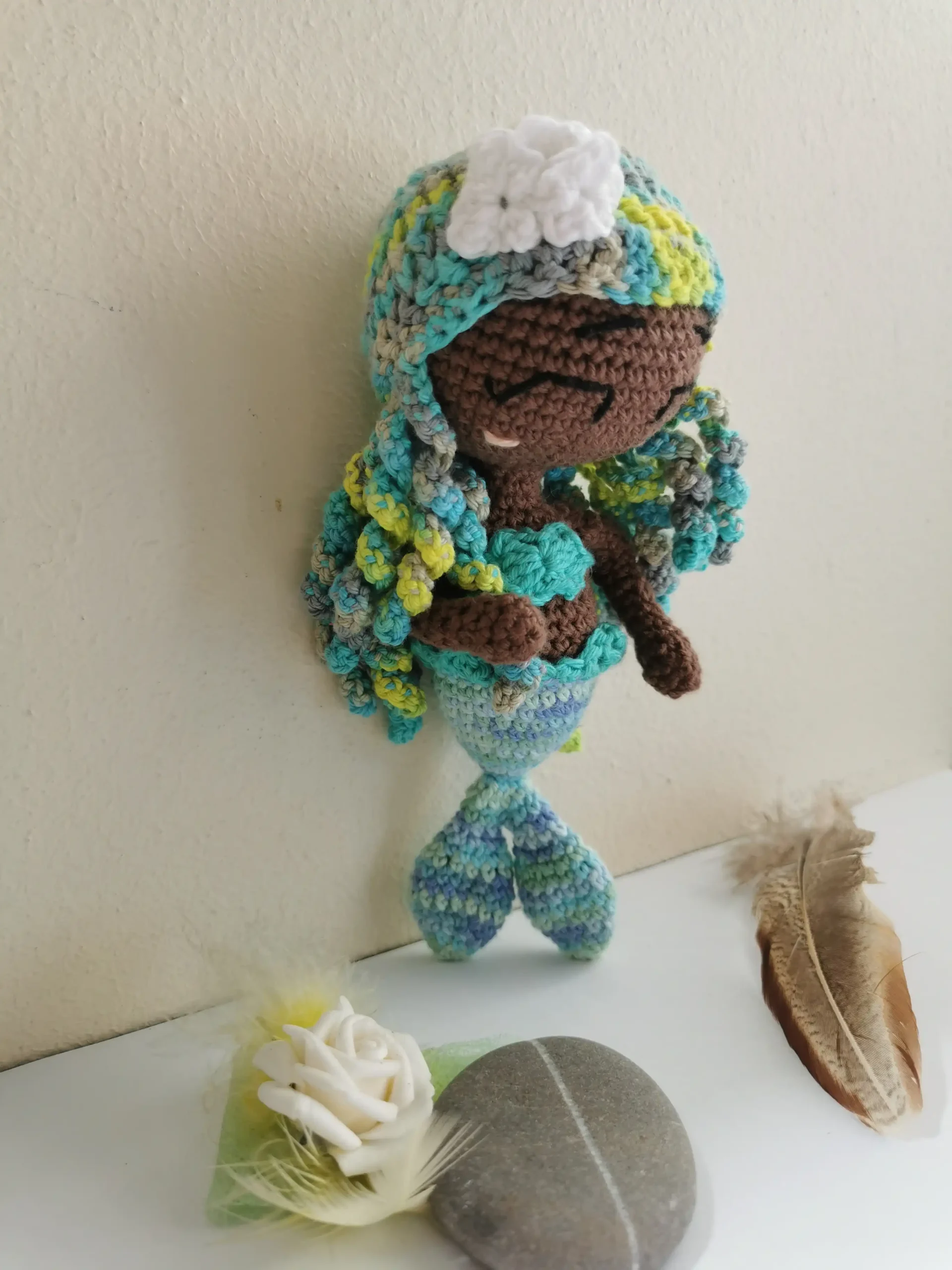 Sirène amigurumi fait main au crochet par La Mu's heure