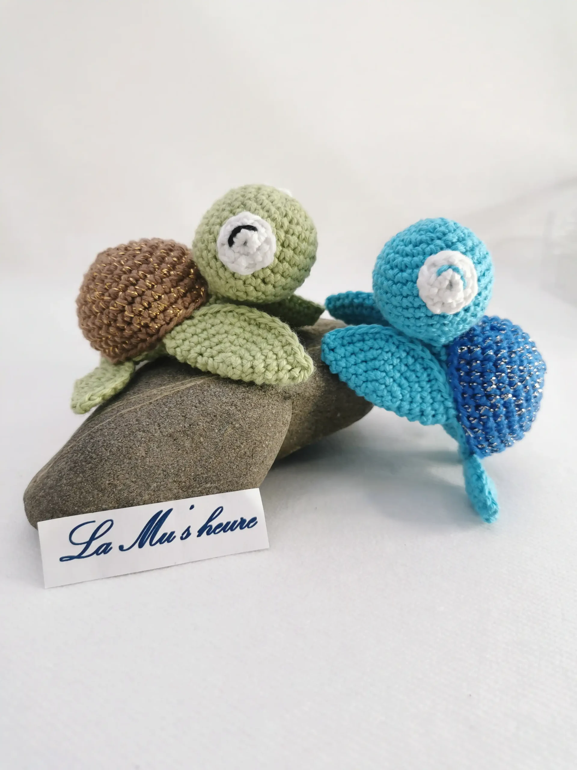 Tortue amigurumi fait main au crochet fait par La Mu's heure