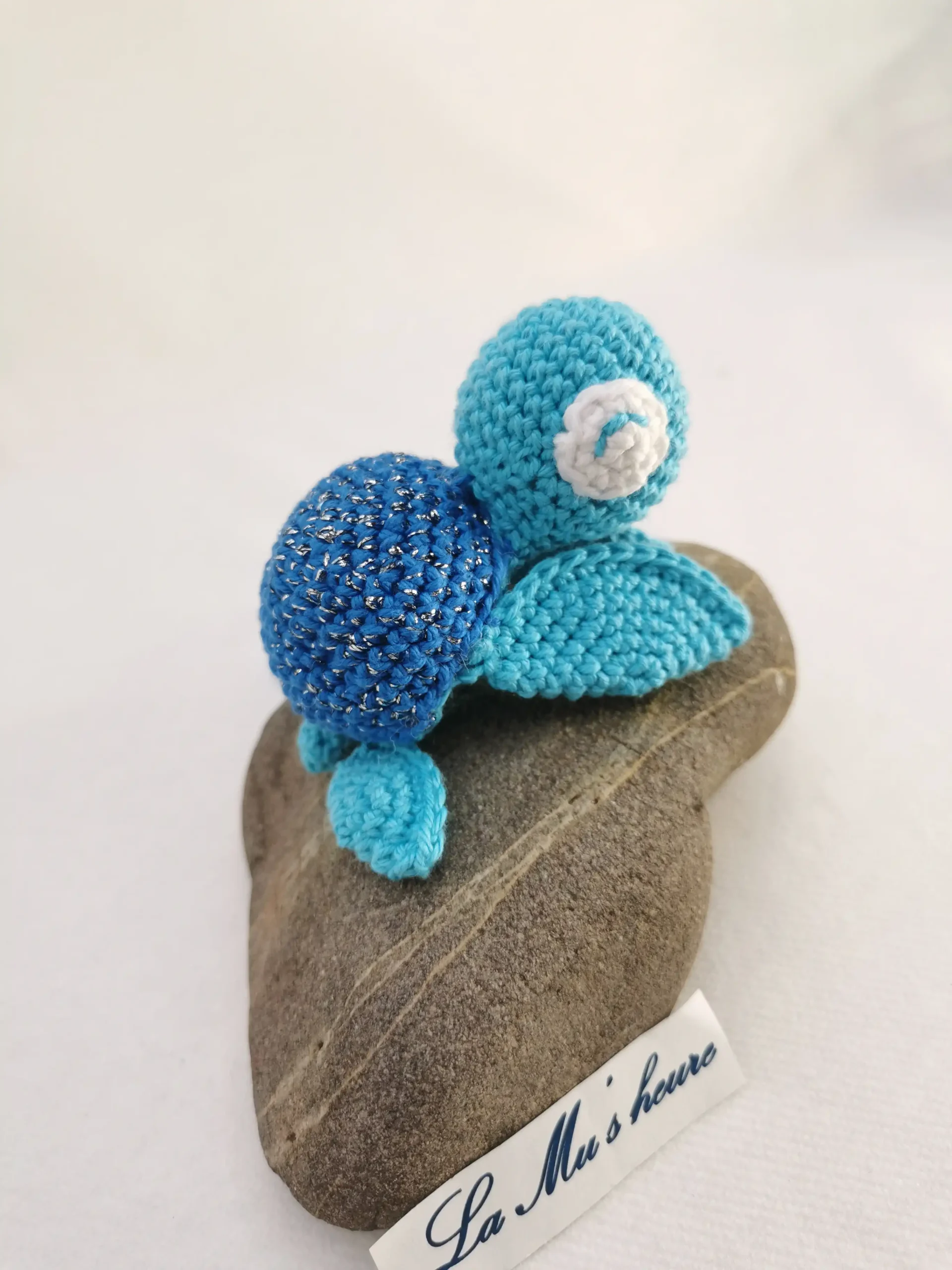 Tortue amigurumi fait main au crochet fait par La Mu's heure