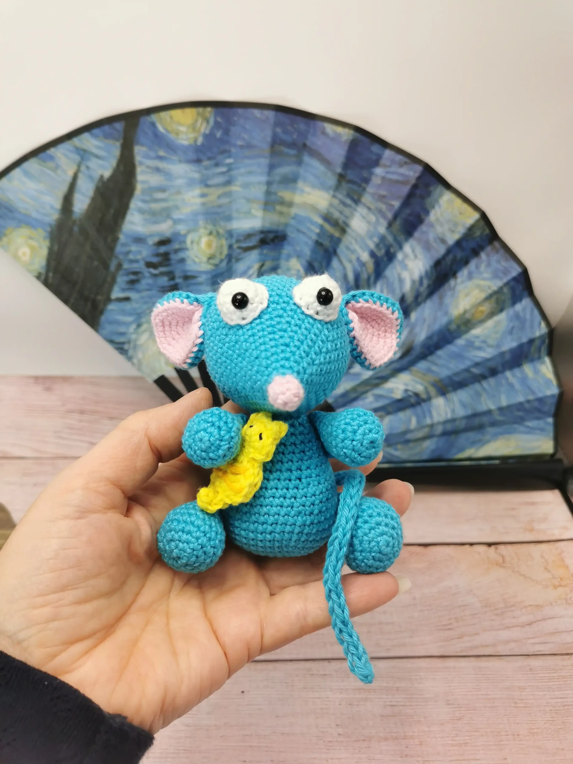 Tutter amigurumi fait main au crochet par La Mu's heure
