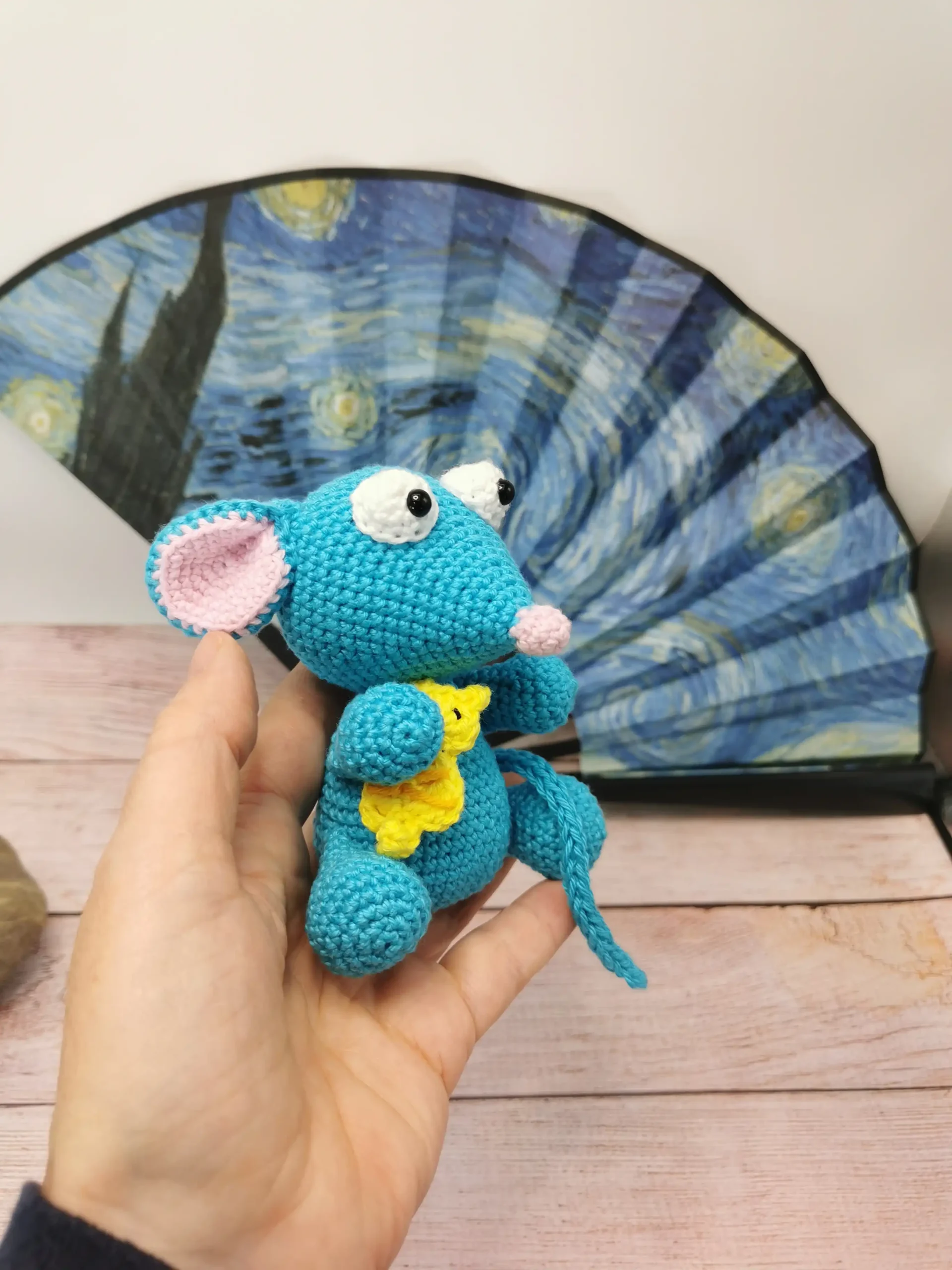 Tutter amigurumi fait main au crochet par La Mu's heure