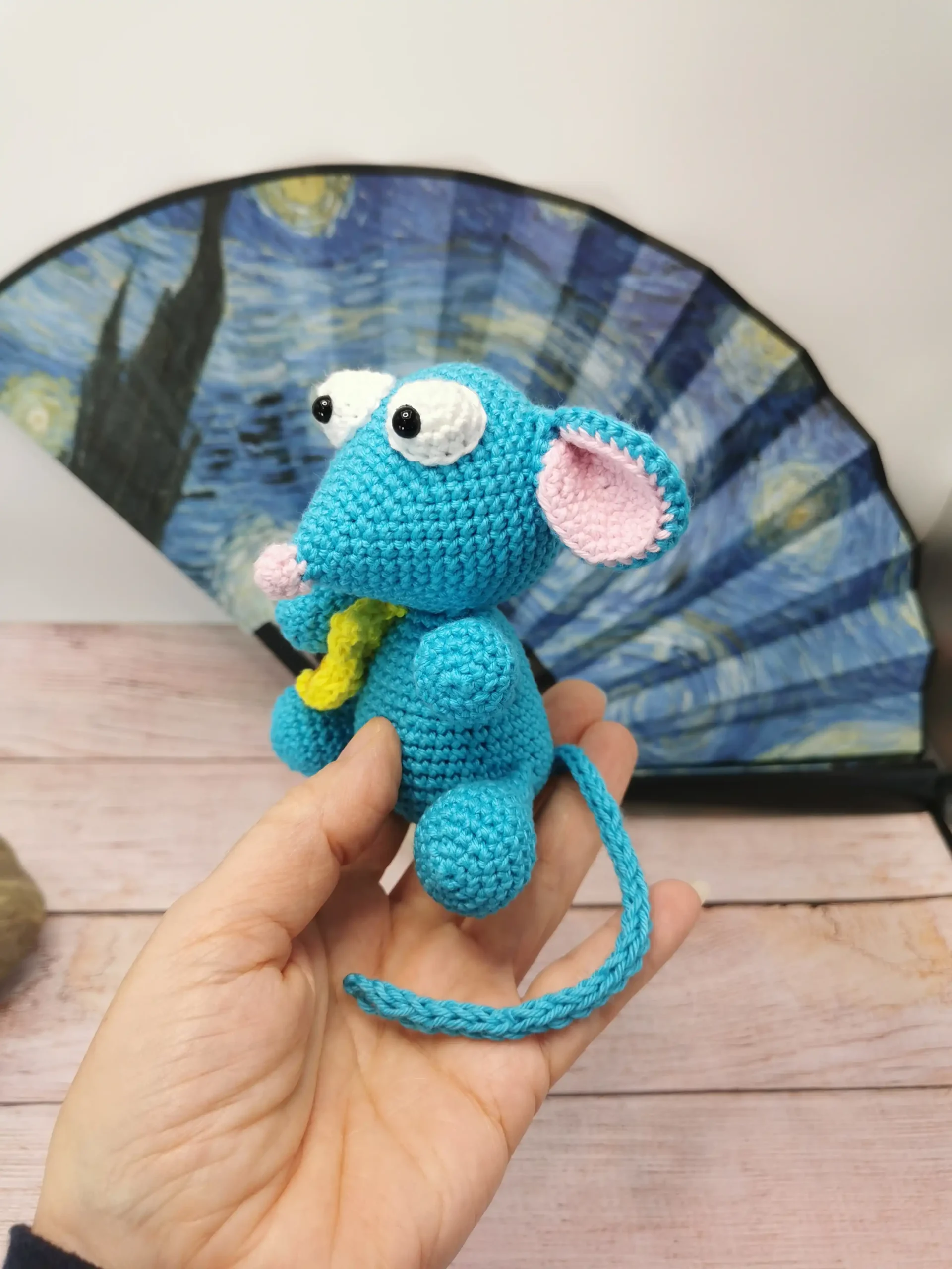 Tutter amigurumi fait main au crochet par La Mu's heure